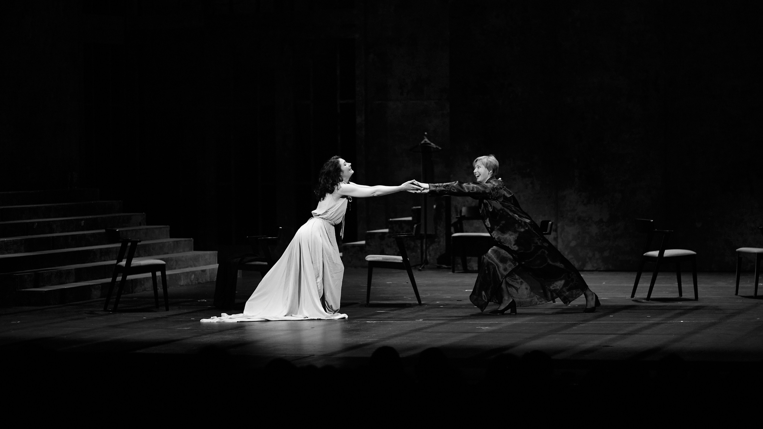 Гастроли Краснодарского театра драмы им. М. Горького в Москве, театр им. Е. Вахтангова. Фотограф Юлия Маринина