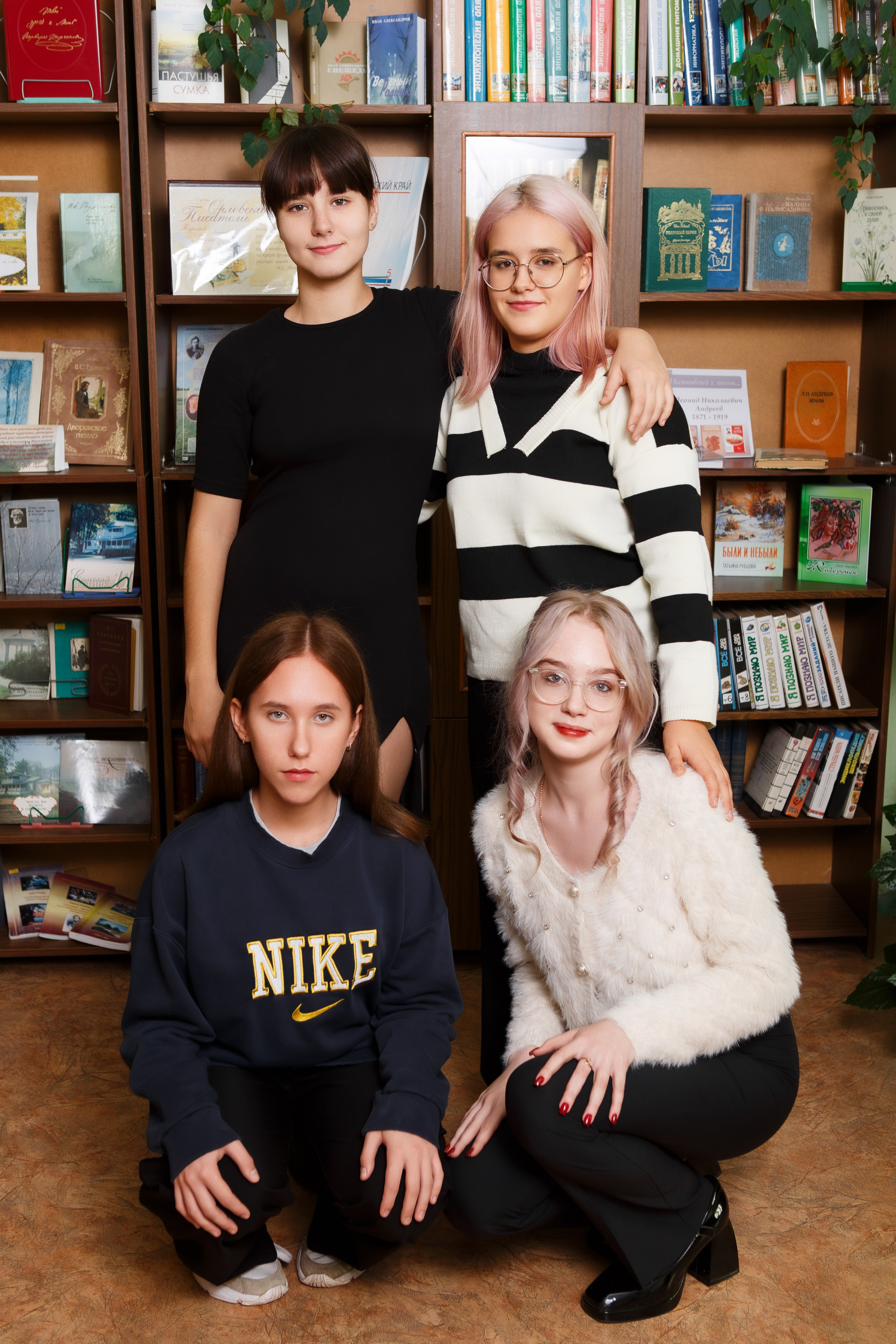 ФОТОСЕССИЯ ДЛЯ 9 КЛАССА «ГИМНАЗИЯ». ТВОЙ АЛЬБОМ / ТВОИ ПРАВИЛА