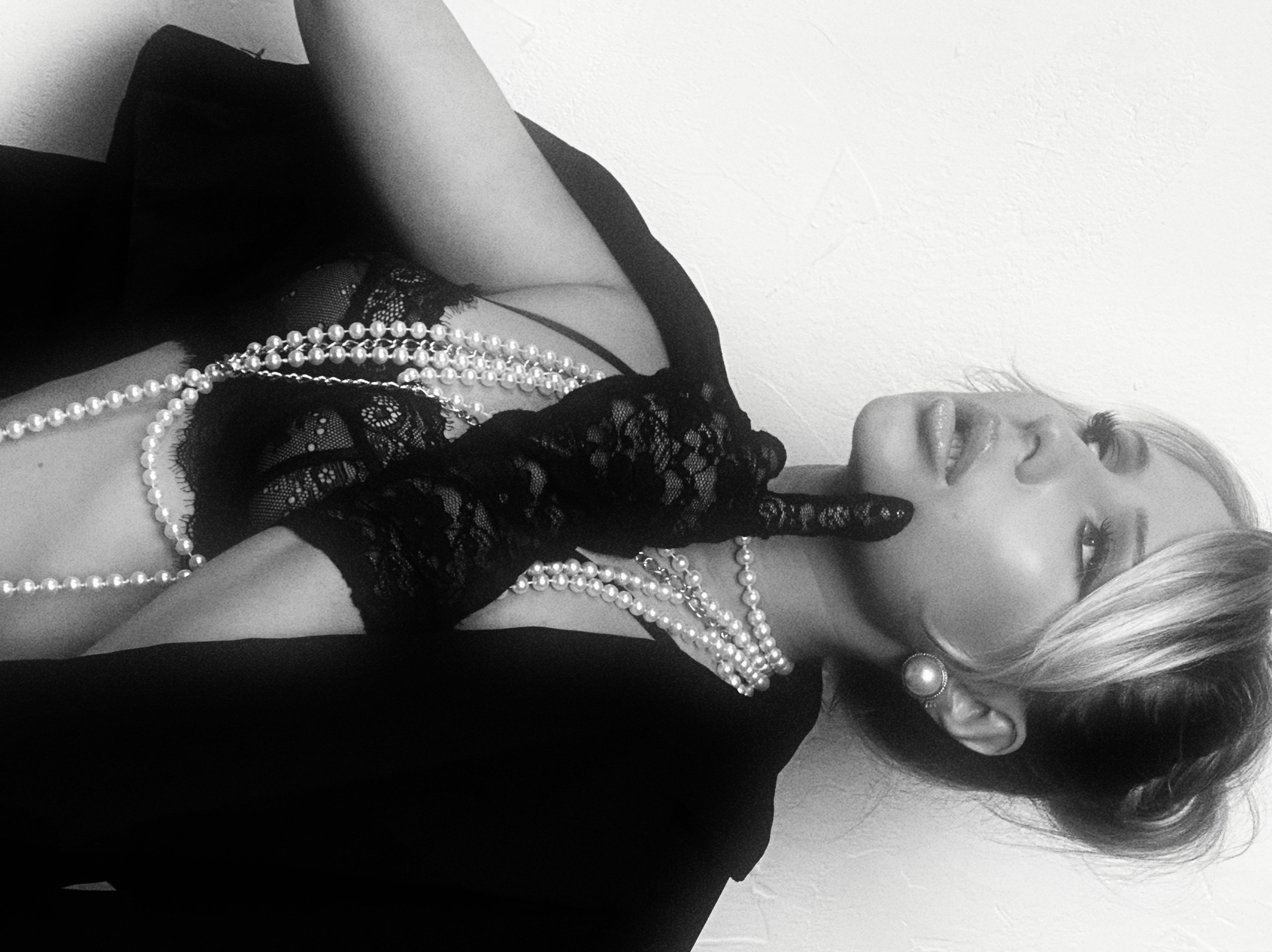 POLINA. Content maker Saint Petersburg Moscow and the whole world