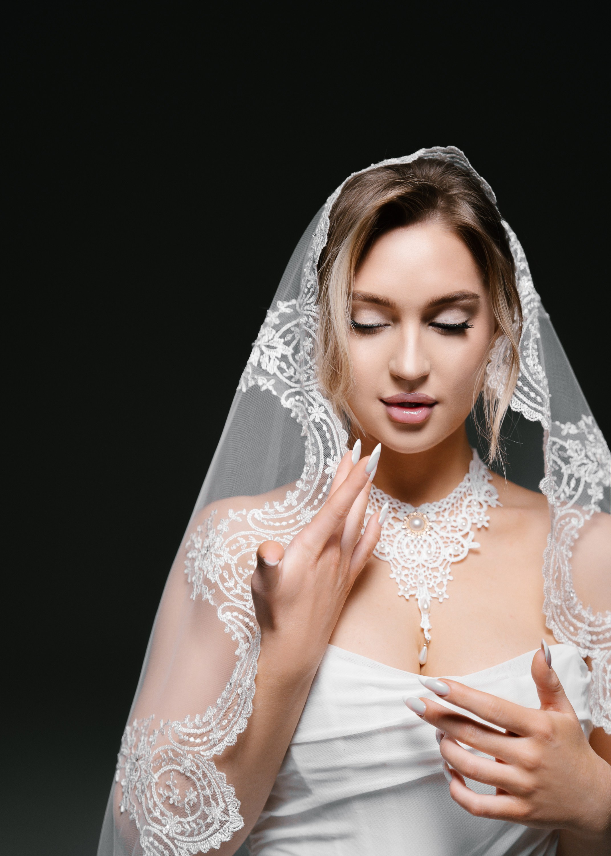 ЛИЗА. Женский портрет