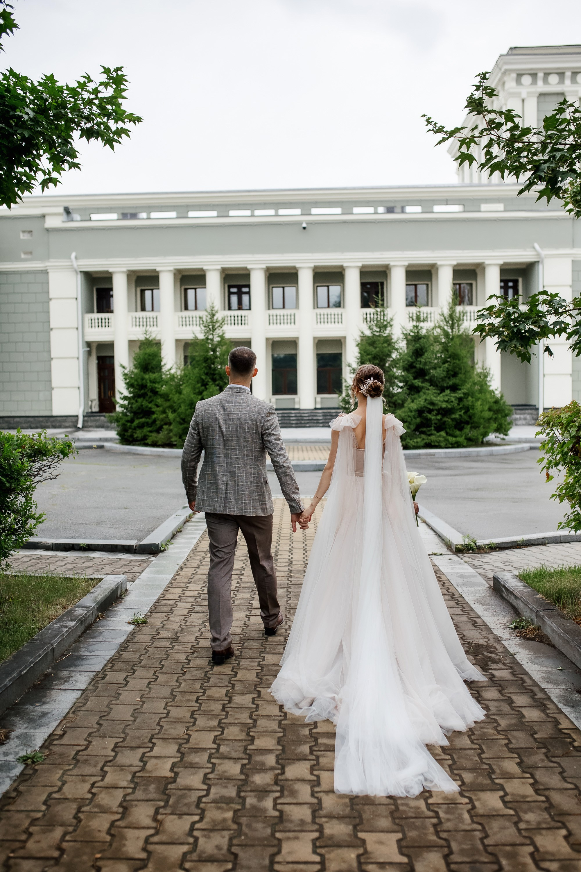 Степан и Ульяна. Утро. Загс. Прогулка. Дождь и солнце. Свадебный фотограф в Хабаровске