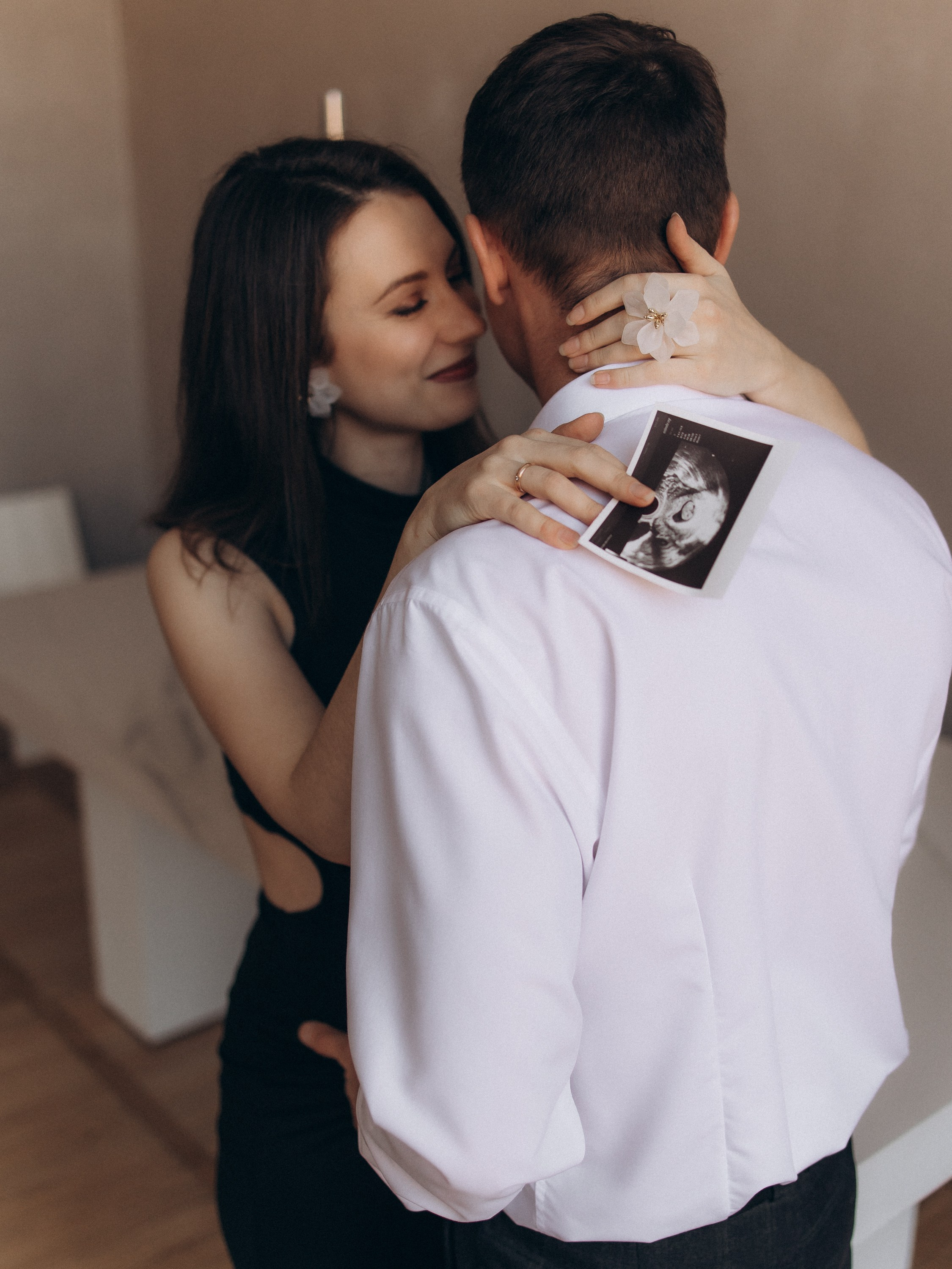 Рома и Лиза — зал Паркет. Семейный фотограф в Краснодаре Храмова Анна