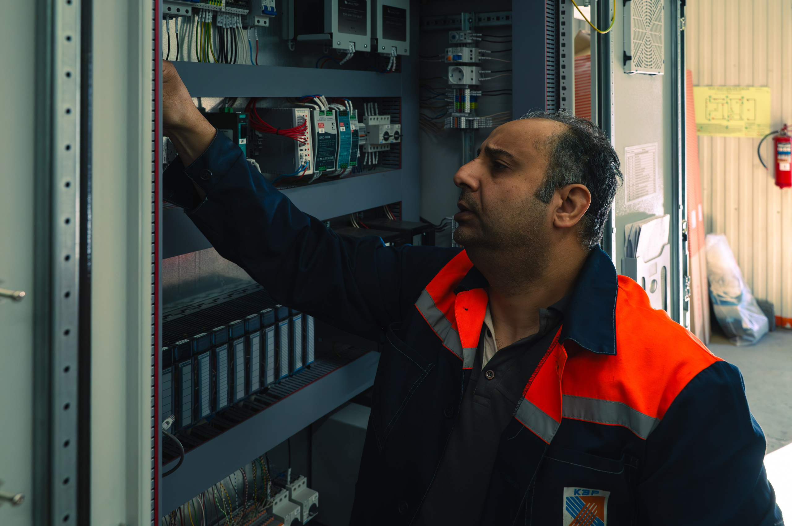 Для производства КЭР-Автоматика. Фотограф/видеограф Богдан Голованов