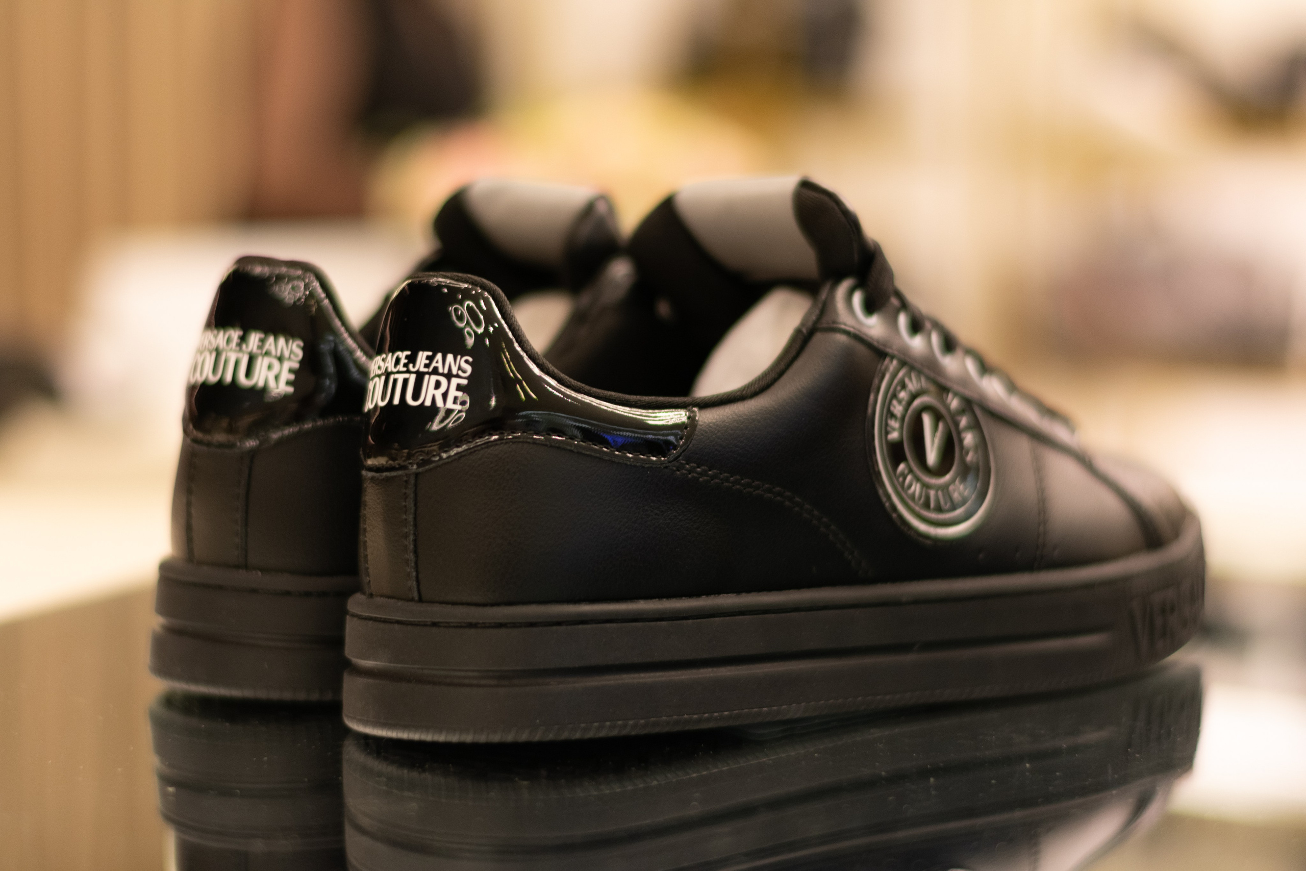 Для организаций. Предметная фотосессия для обувного магазина Capsula. Фотограф/видеограф Богдан Голованов