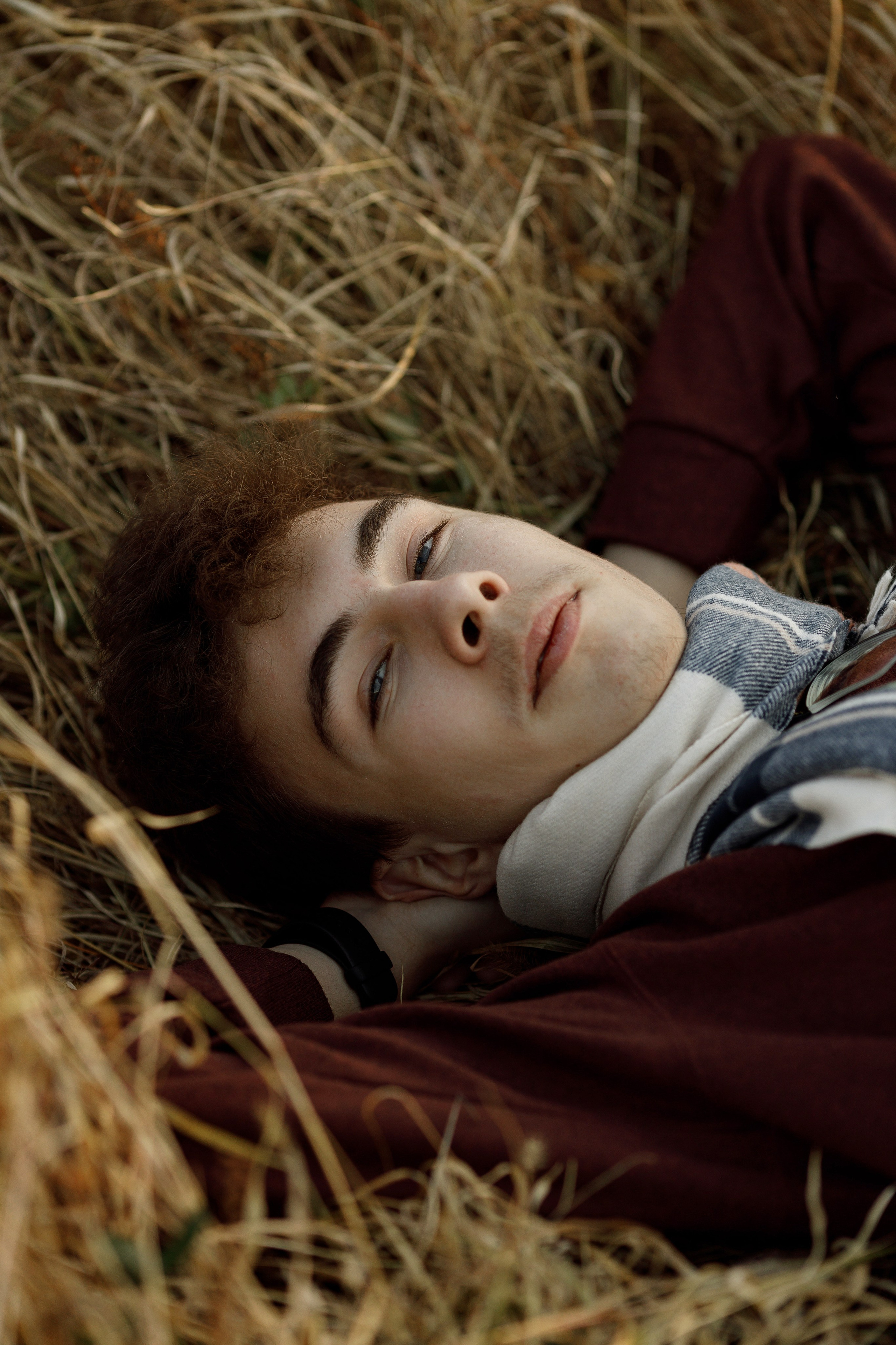 Осень 11 класс (съемка в поле). Photoalbum-vl.ru