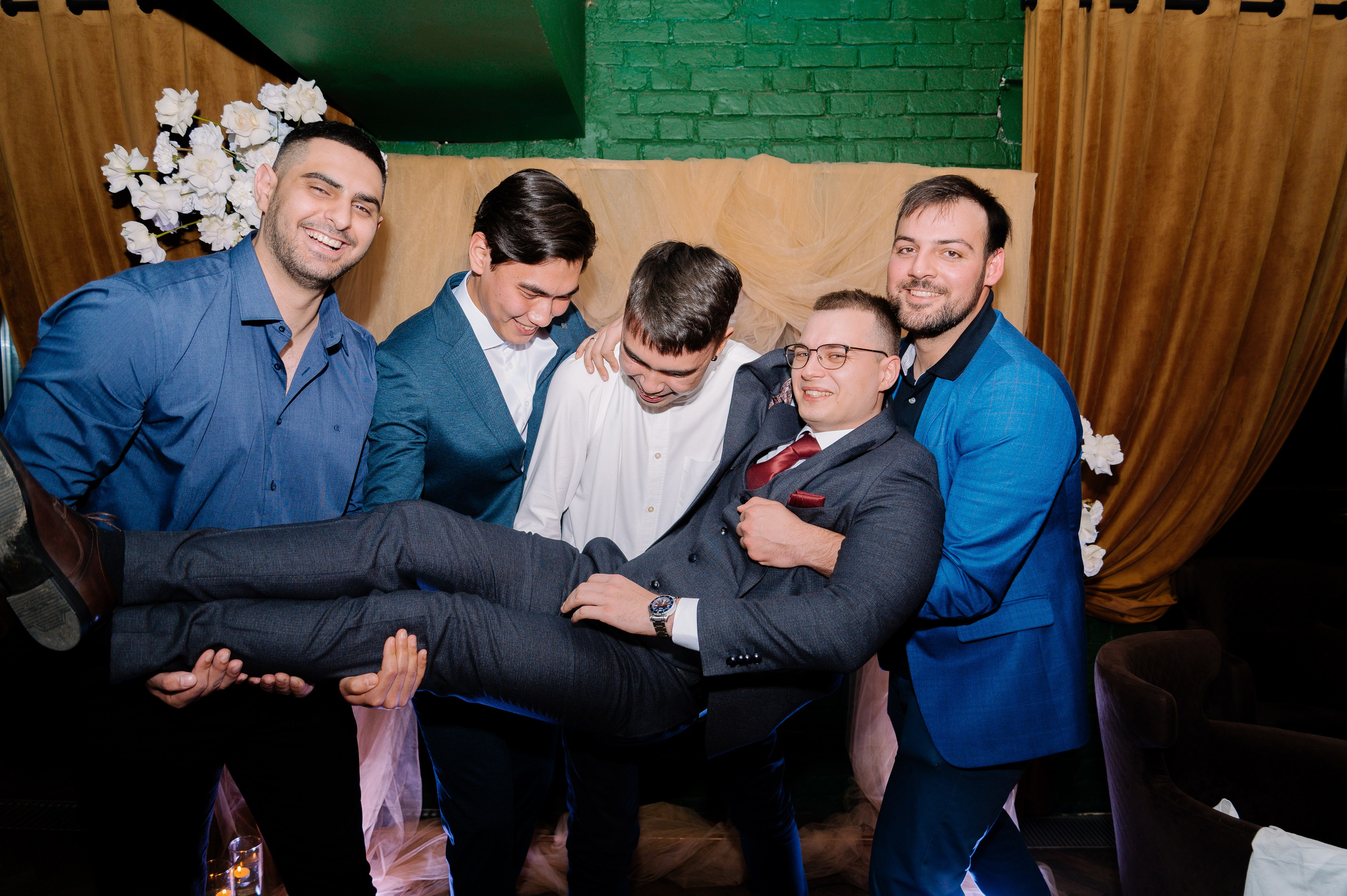 Инара и Нодари. Женский, семейный и свадебный фотограф в Астрахани Виктория Бузаева