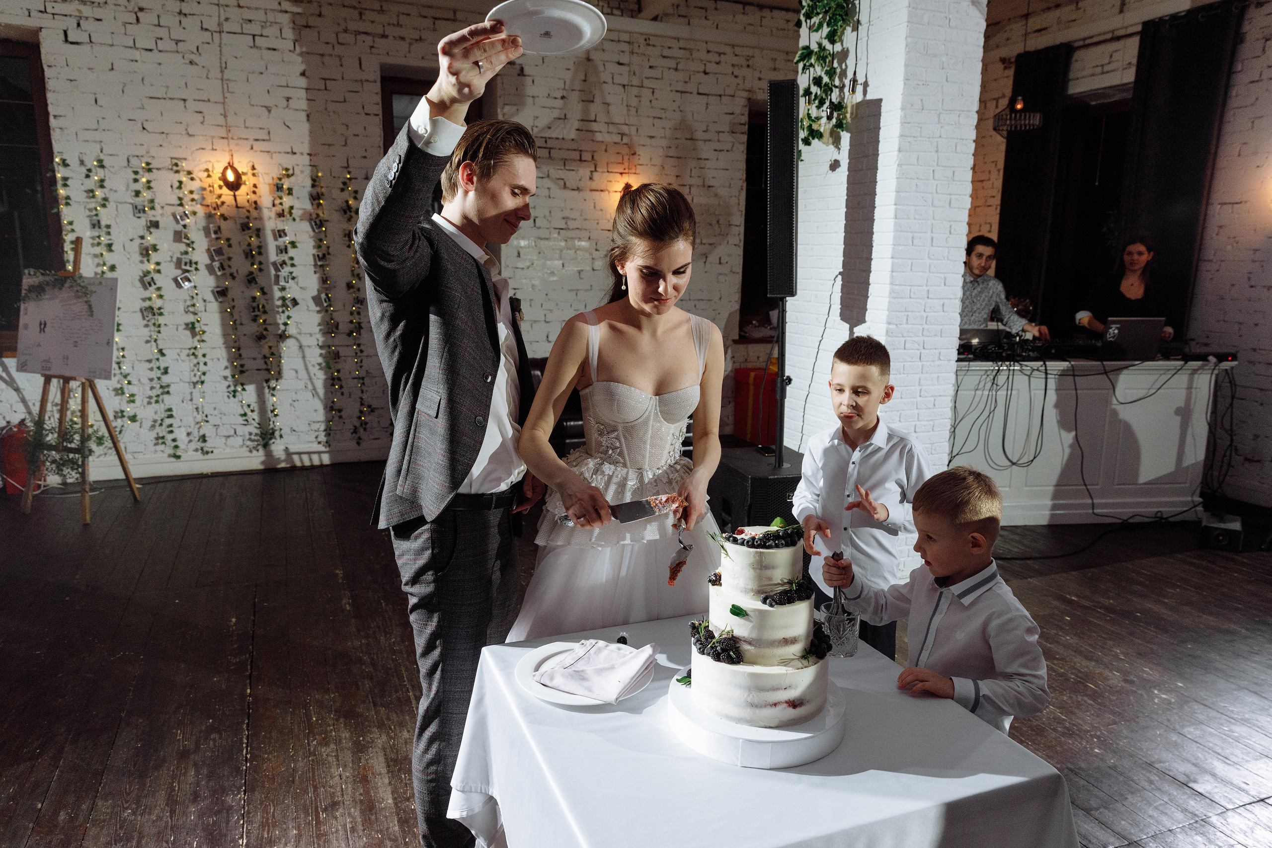 Свадебный анонс Ильи и Юли