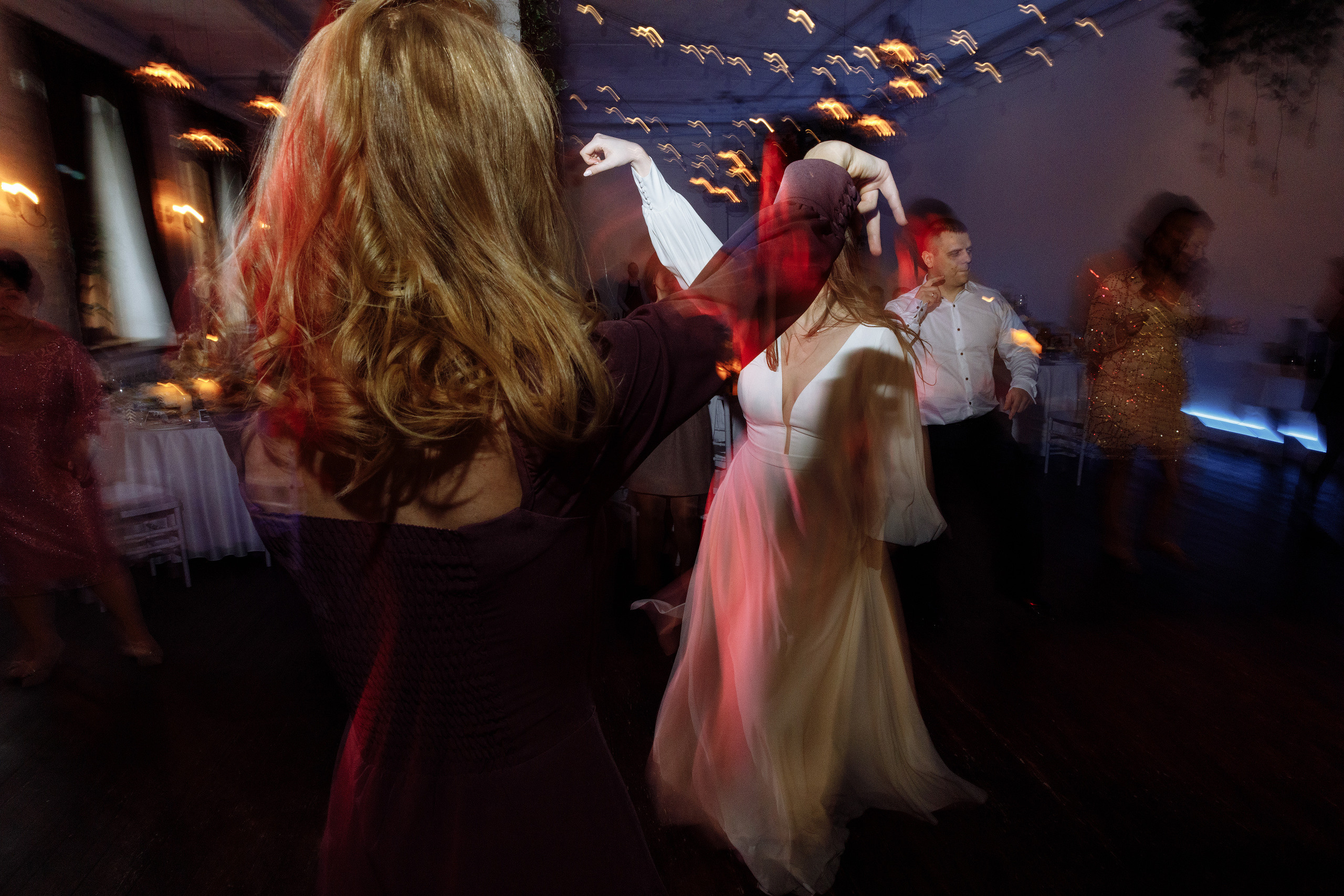 Анонс свадьбы Артема и Насти в Forest Hall