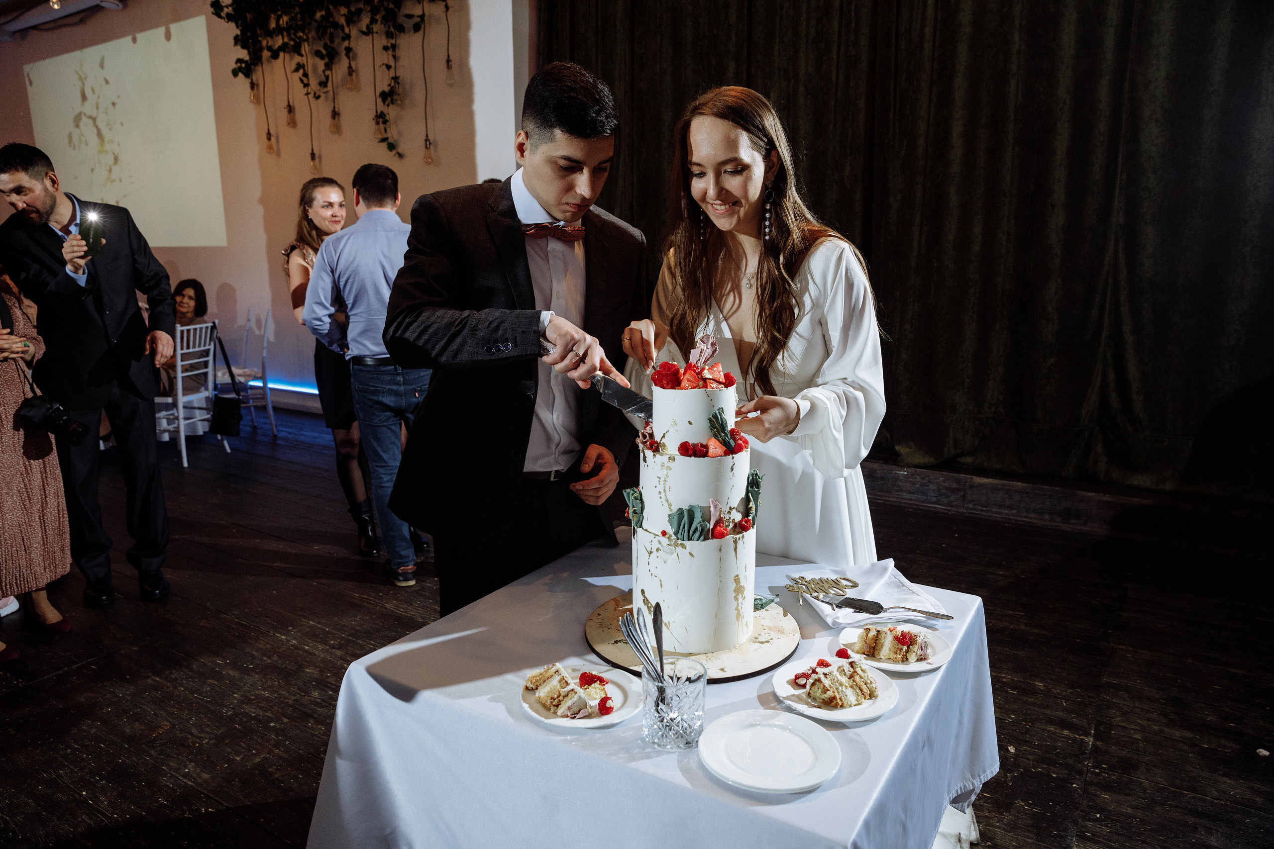 Анонс свадьбы Артема и Насти в Forest Hall