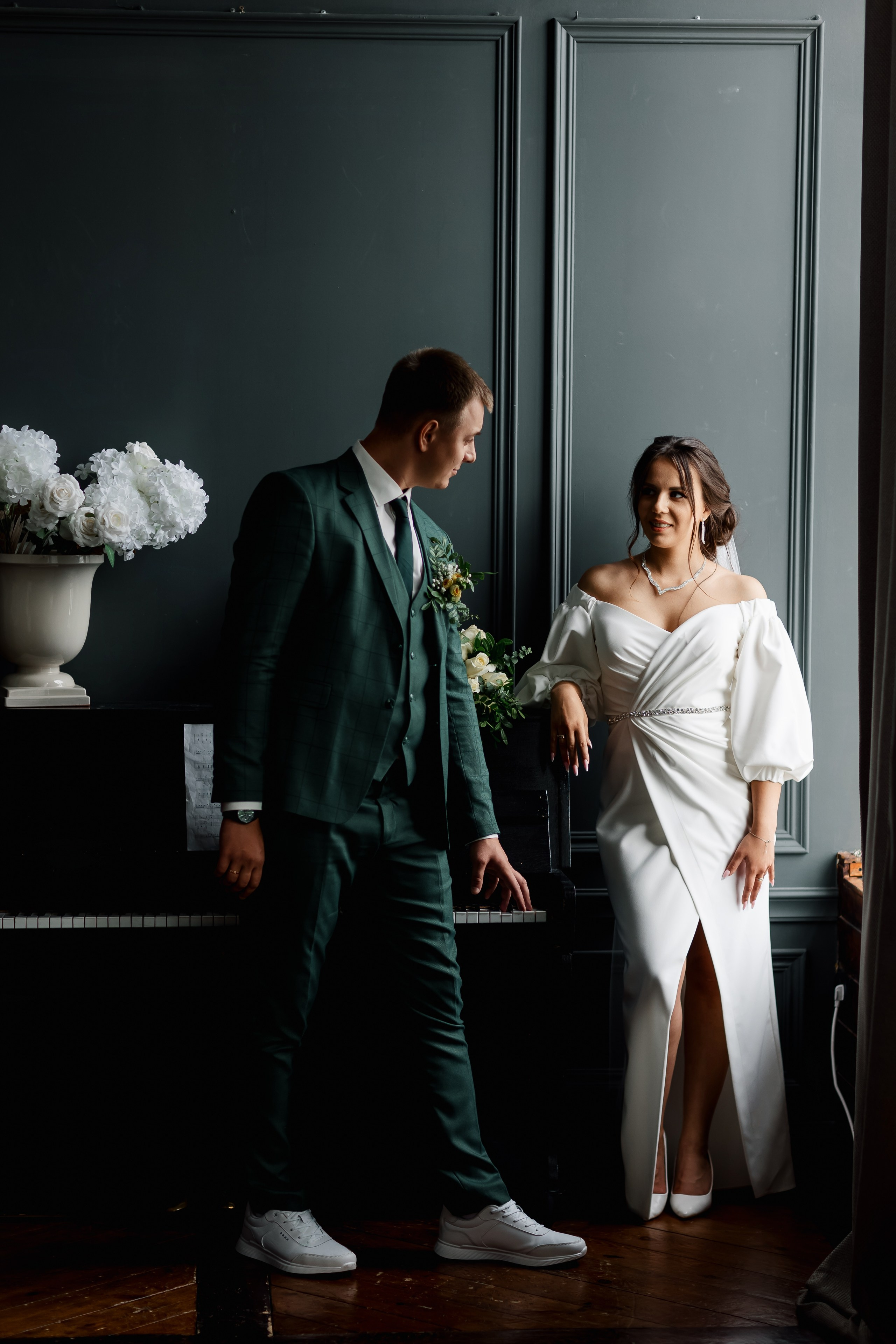 Олег и Юлия. Свадебная прогулка. Свадебный фотограф в Хабаровске