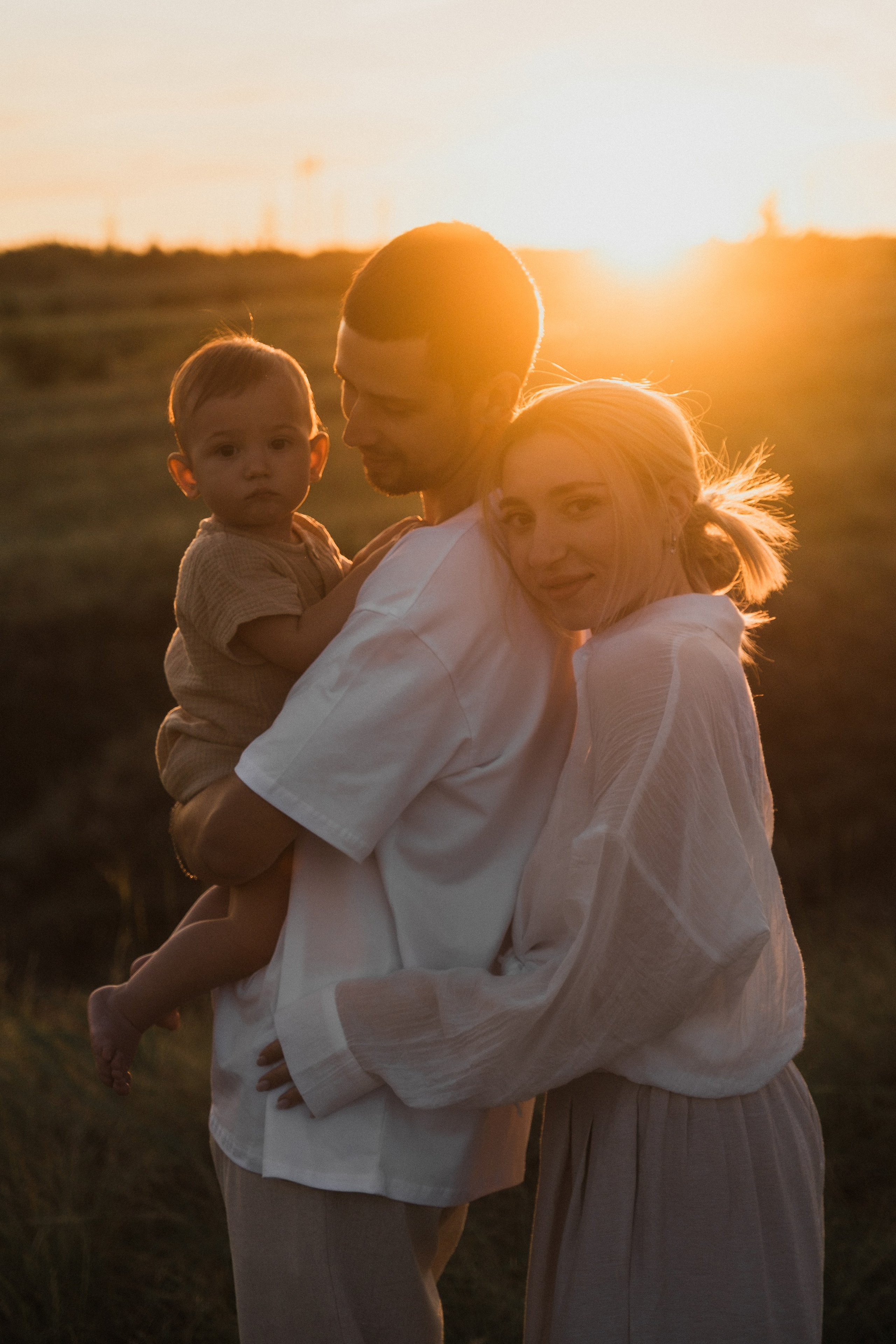 Вика, Дима и Мирон. Свадебный и семейный фотограф в Волгограде