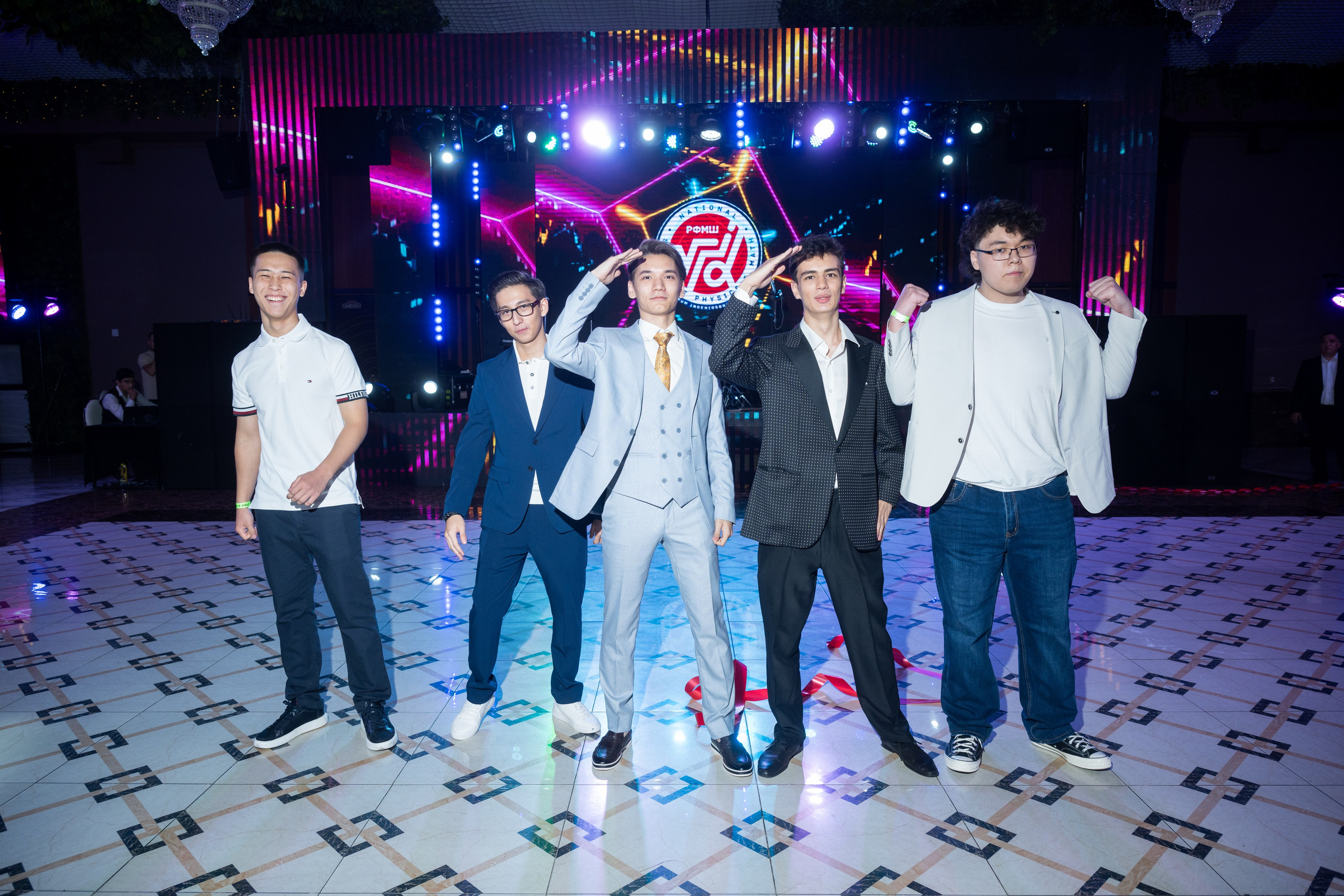 Выпускной вечер | Встреча рассвета. Фото и видеосъемка в Алматы