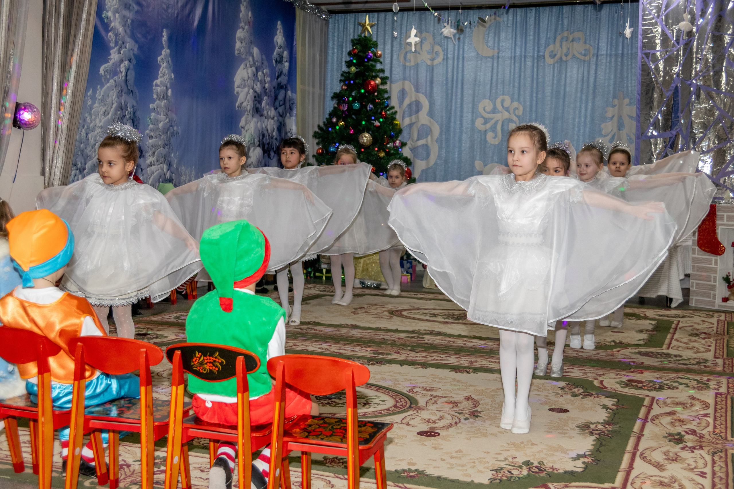 Новогодний утренник подготовительной группы. Индивидуальный и свадебный фотограф в Москве, Электростали и Туле Кадейкина Екатерина