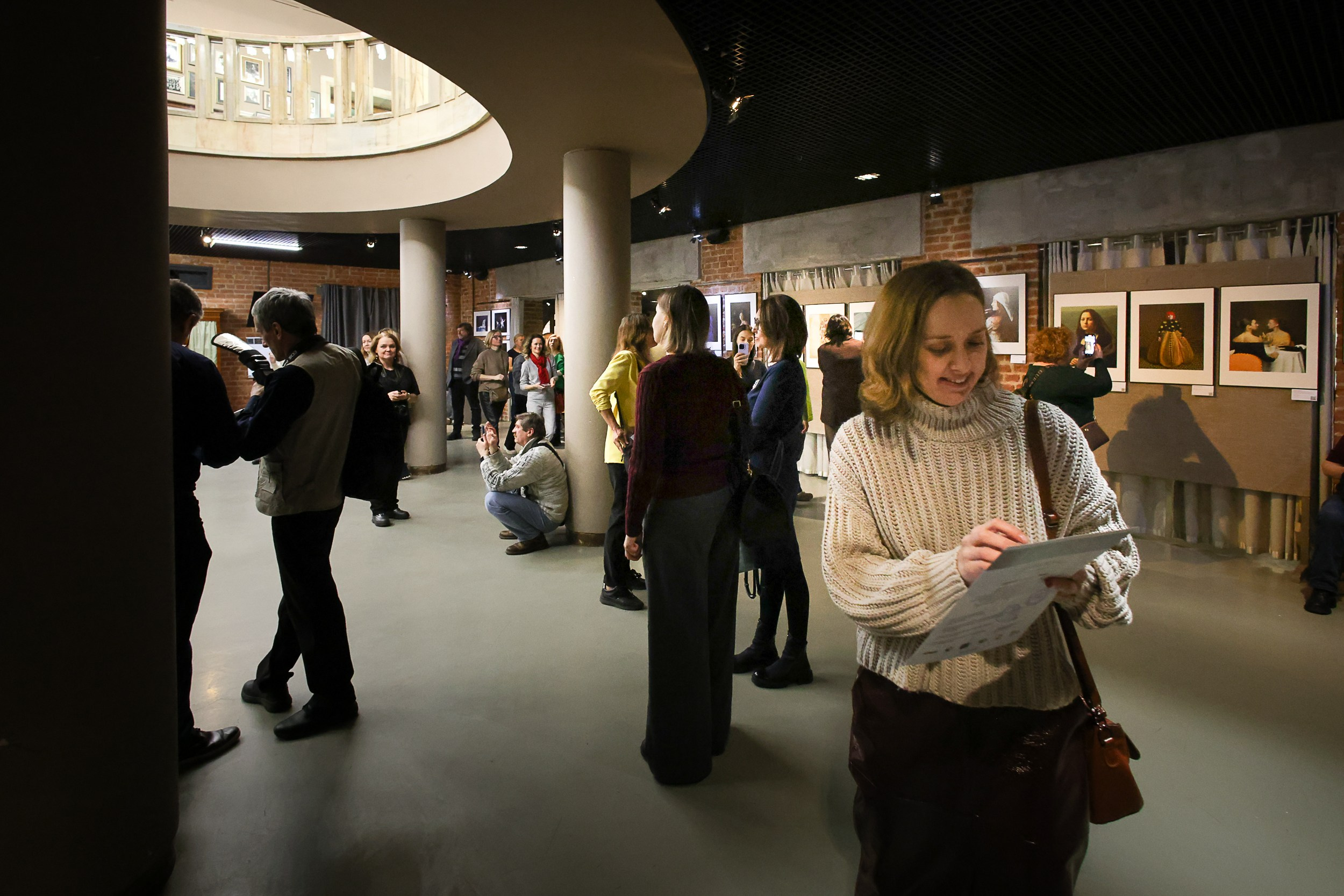 Женские образы в искусстве. Reportage, architectural, fine art photographer Lena Melnikova in Moscow