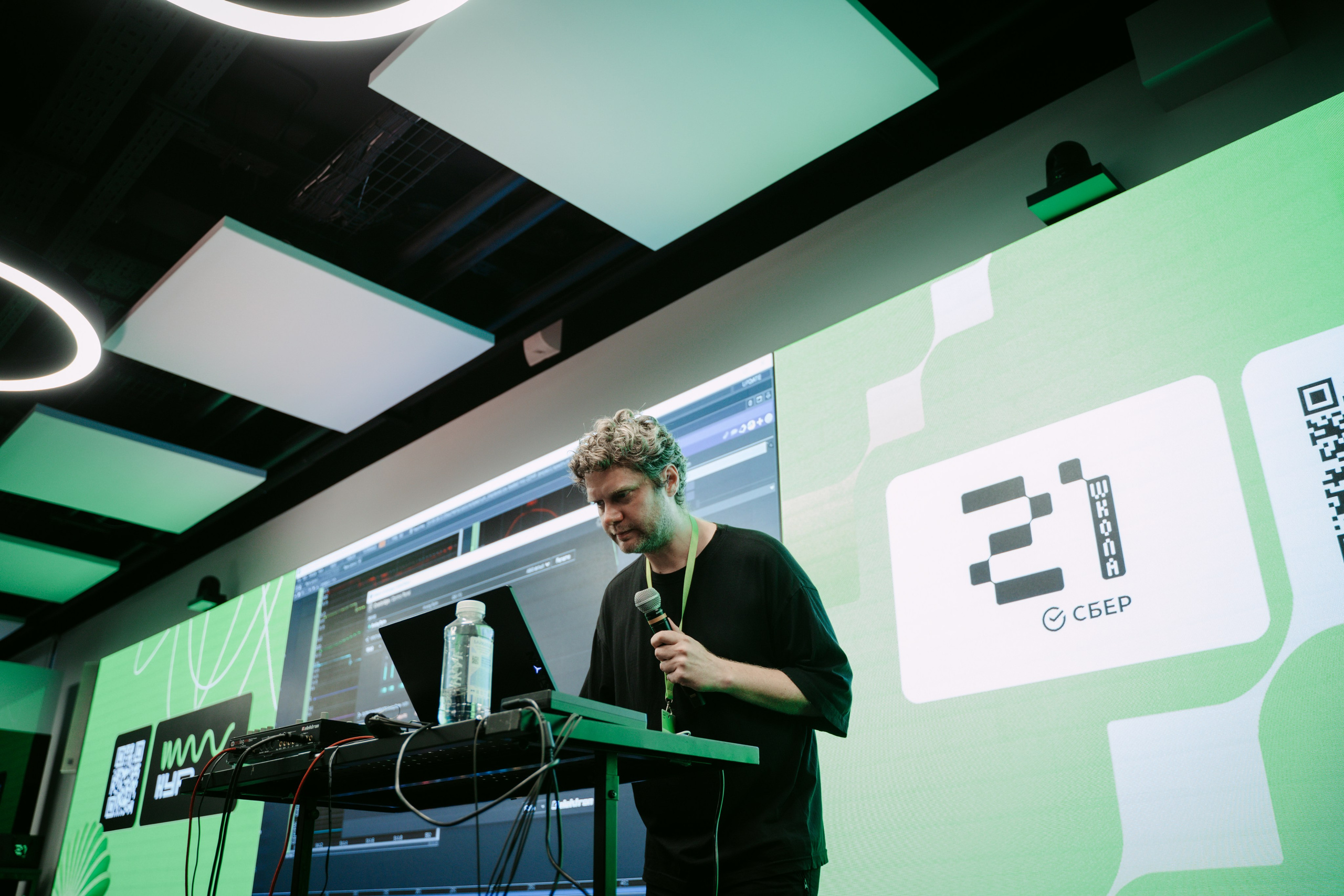 School 21 x NUR. Главная