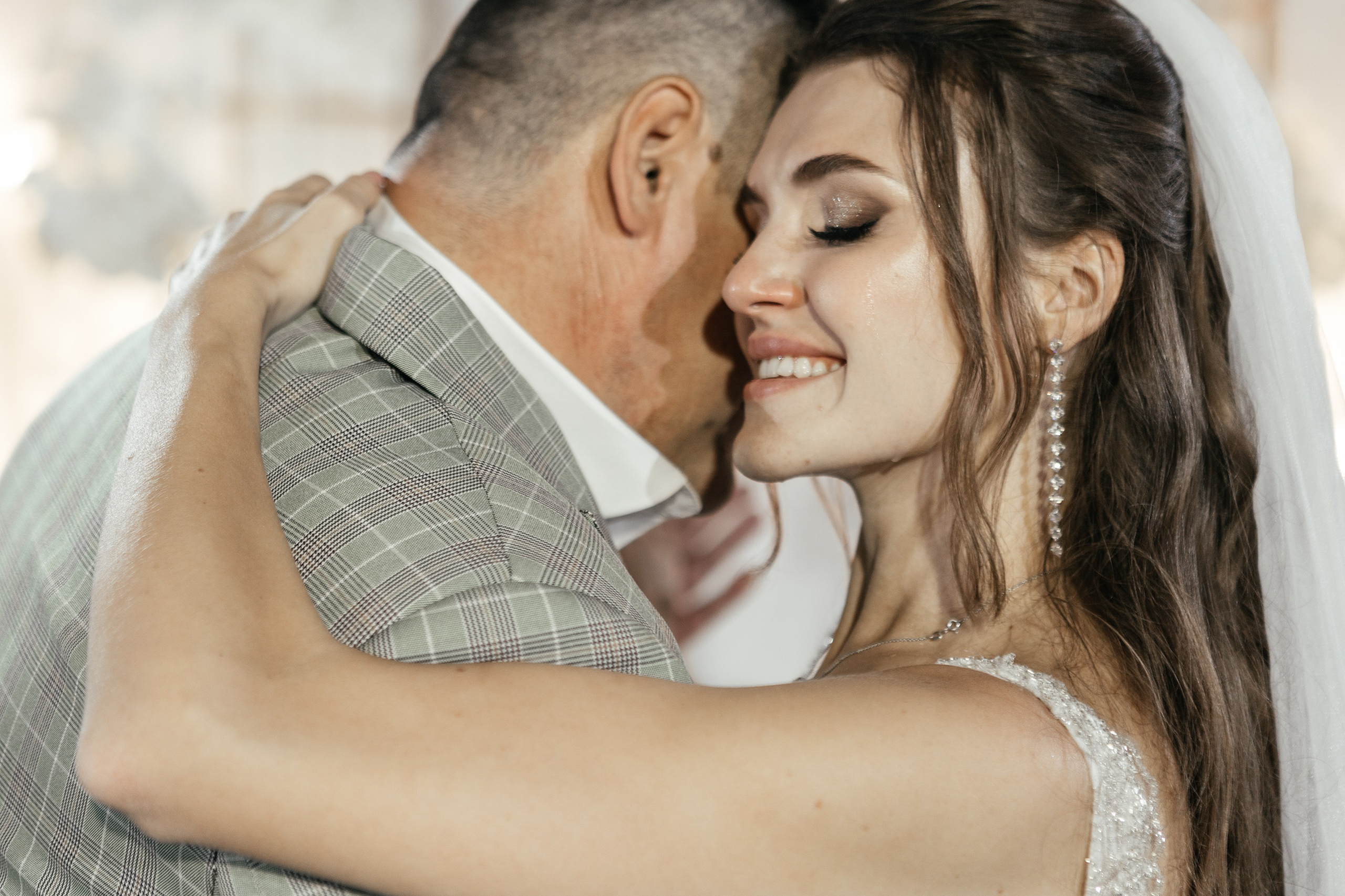 Свадебный фотограф Уфа — Руслан ГабдлисламовЖивые эмоции, красивые кадры, воспоминания на всю жизнь.Работаю по всей Республике Башкортоста. Свадебный фотограф Уфа Руслан Габдлисламов