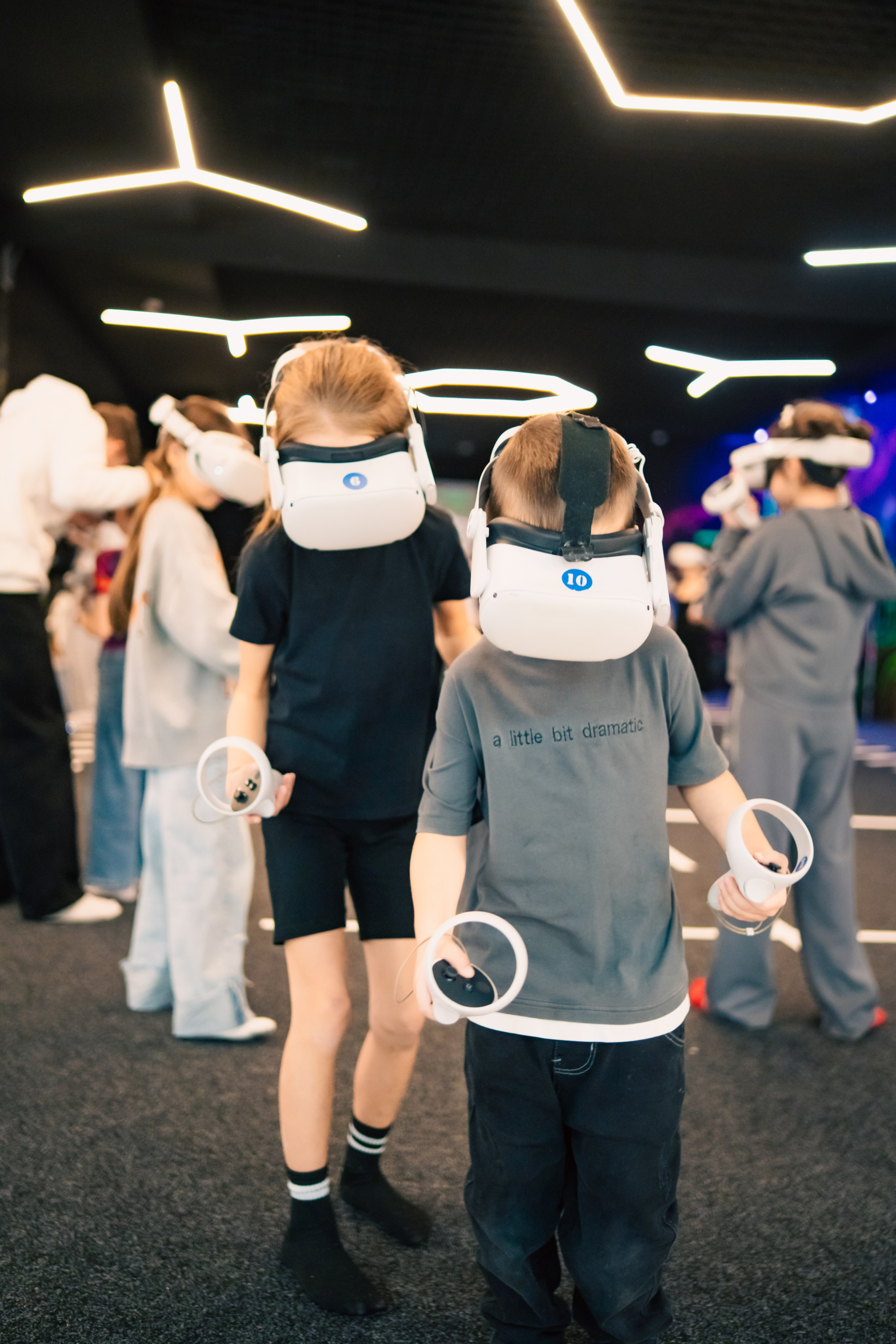 VR April-May. Felixtones