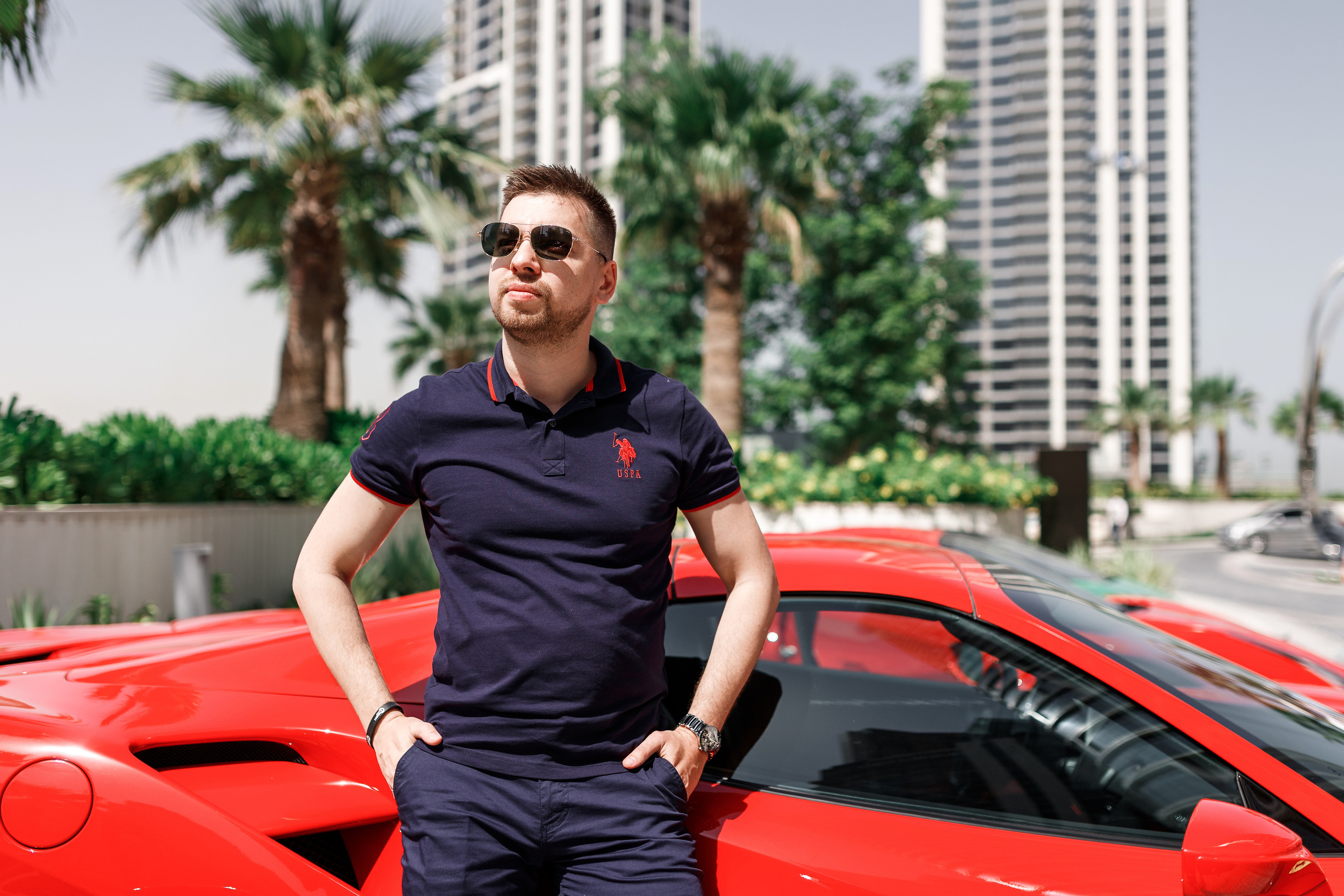 Дубай. Гонки на Ferrari. Фотограф Олег Сотник