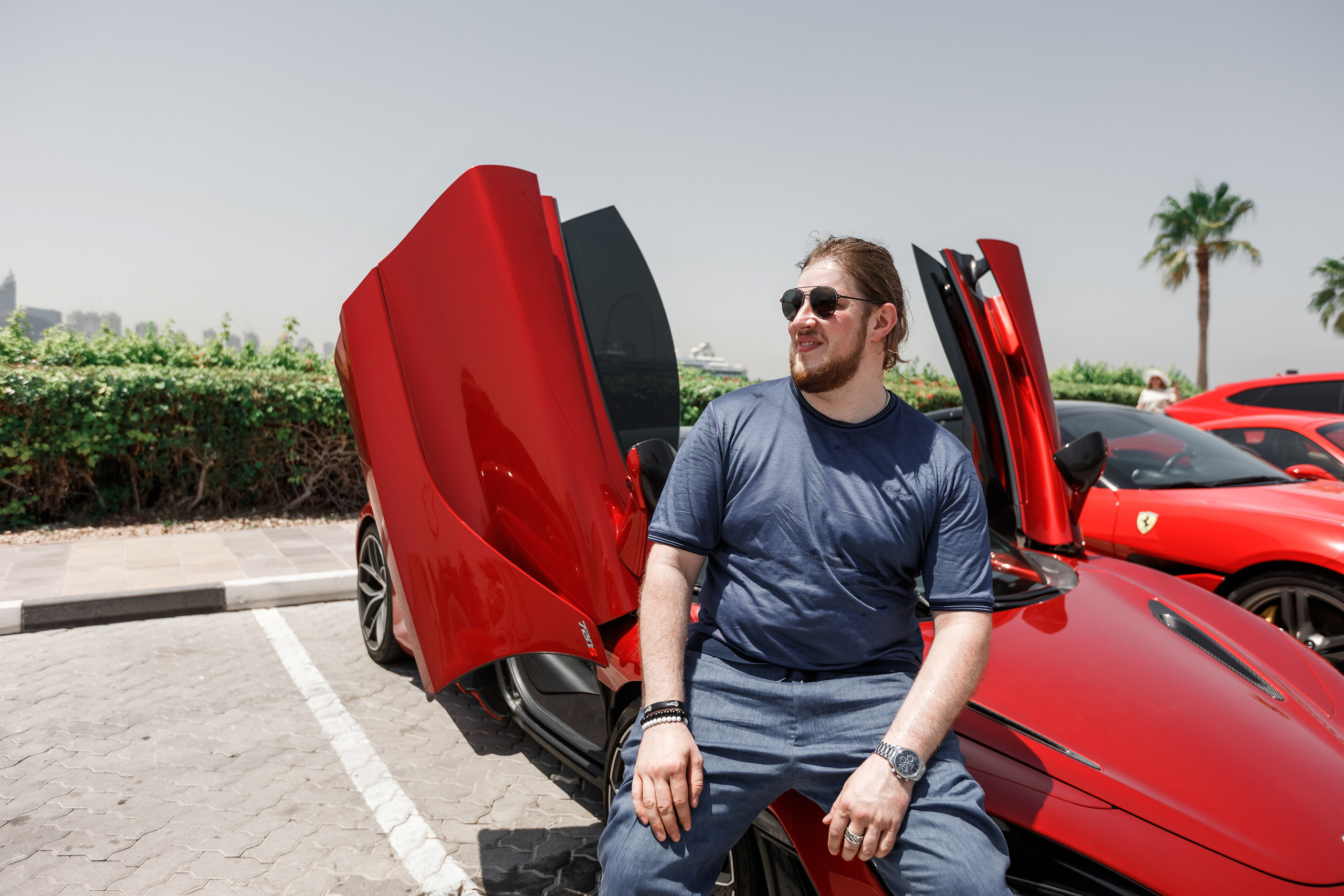 Дубай. Гонки на Ferrari. Фотограф Олег Сотник