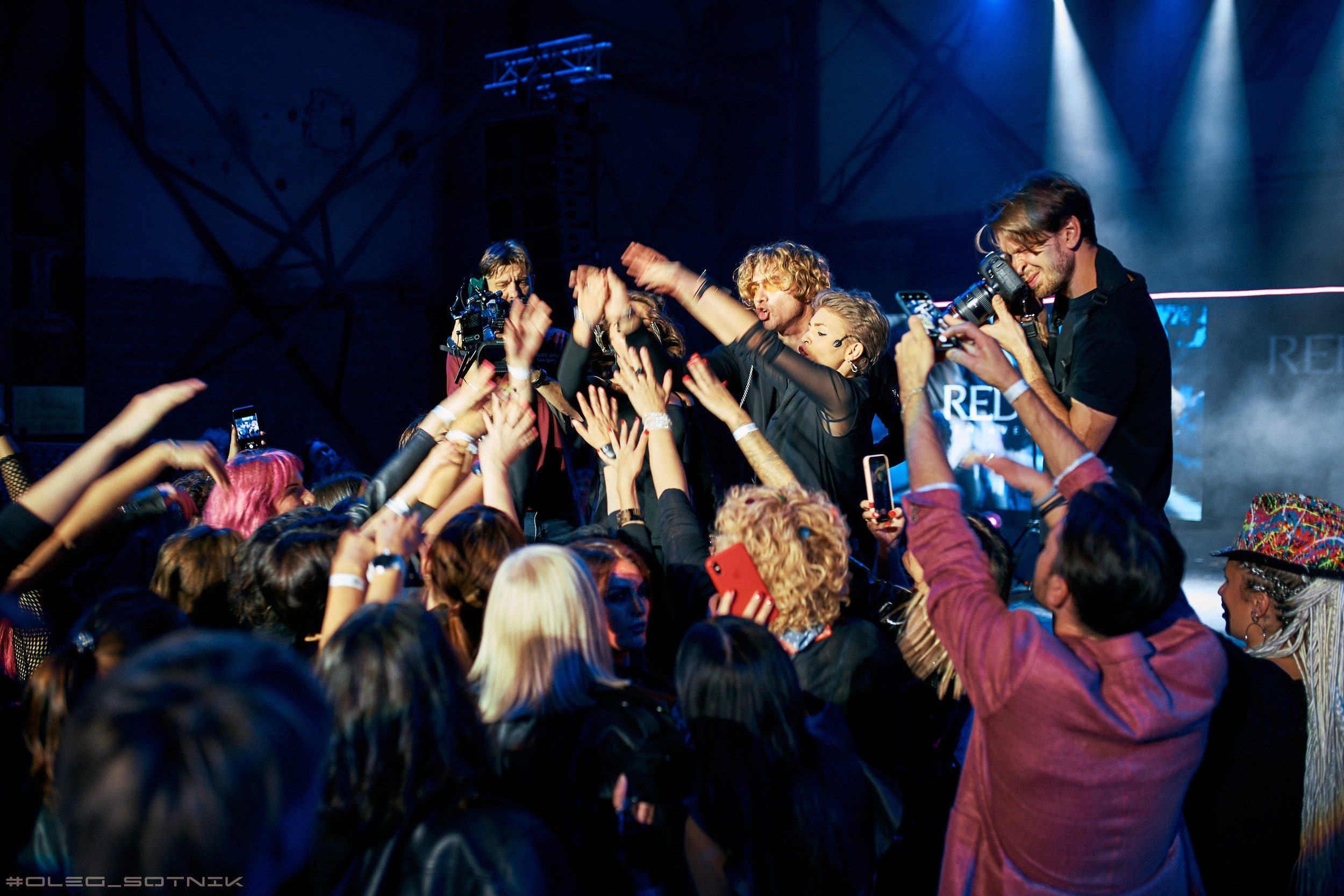 Фестиваль Redken в Питере для портала Geometria. Фотограф Олег Сотник