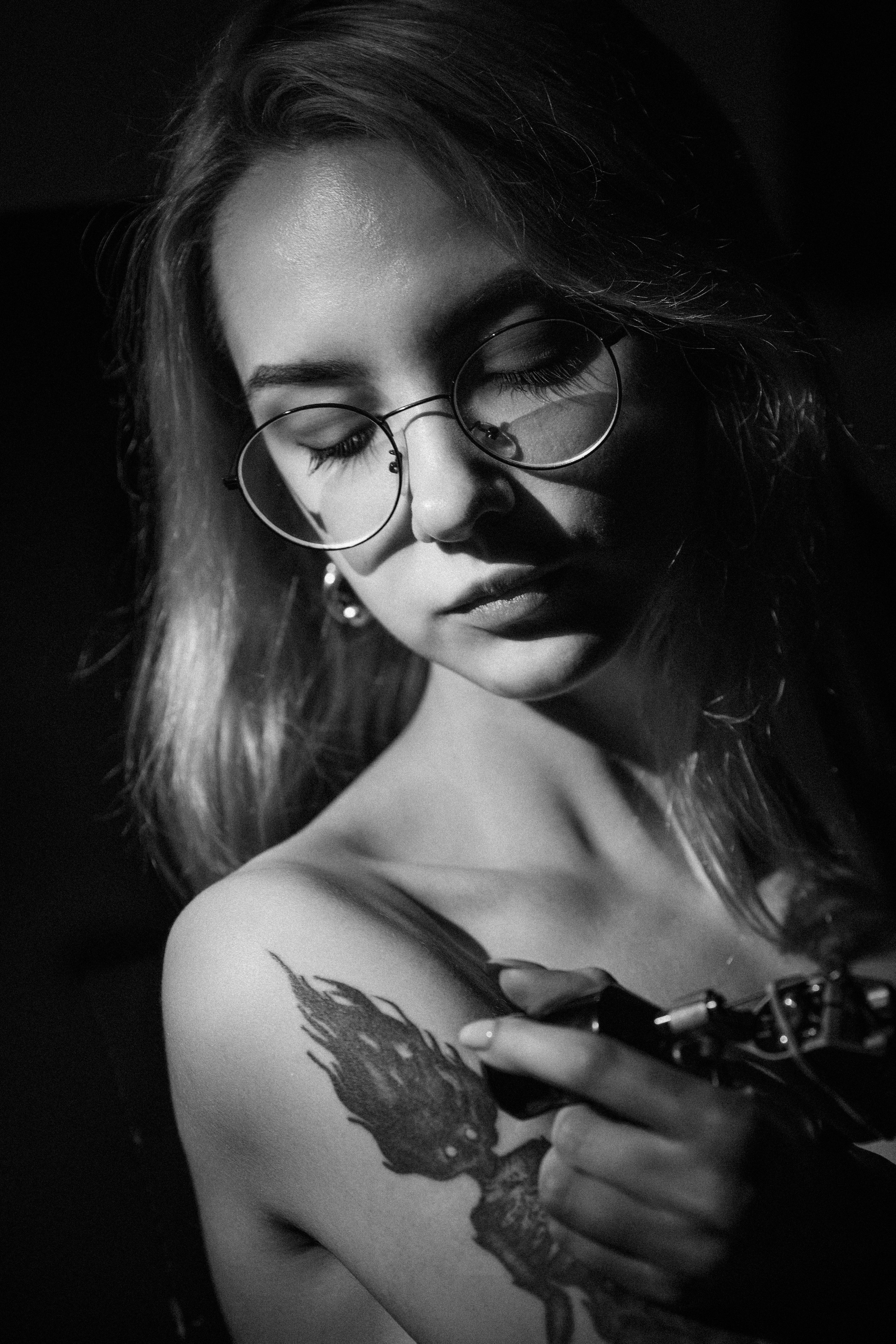 Контент для тату-салона. Фотограф Олег Сотник