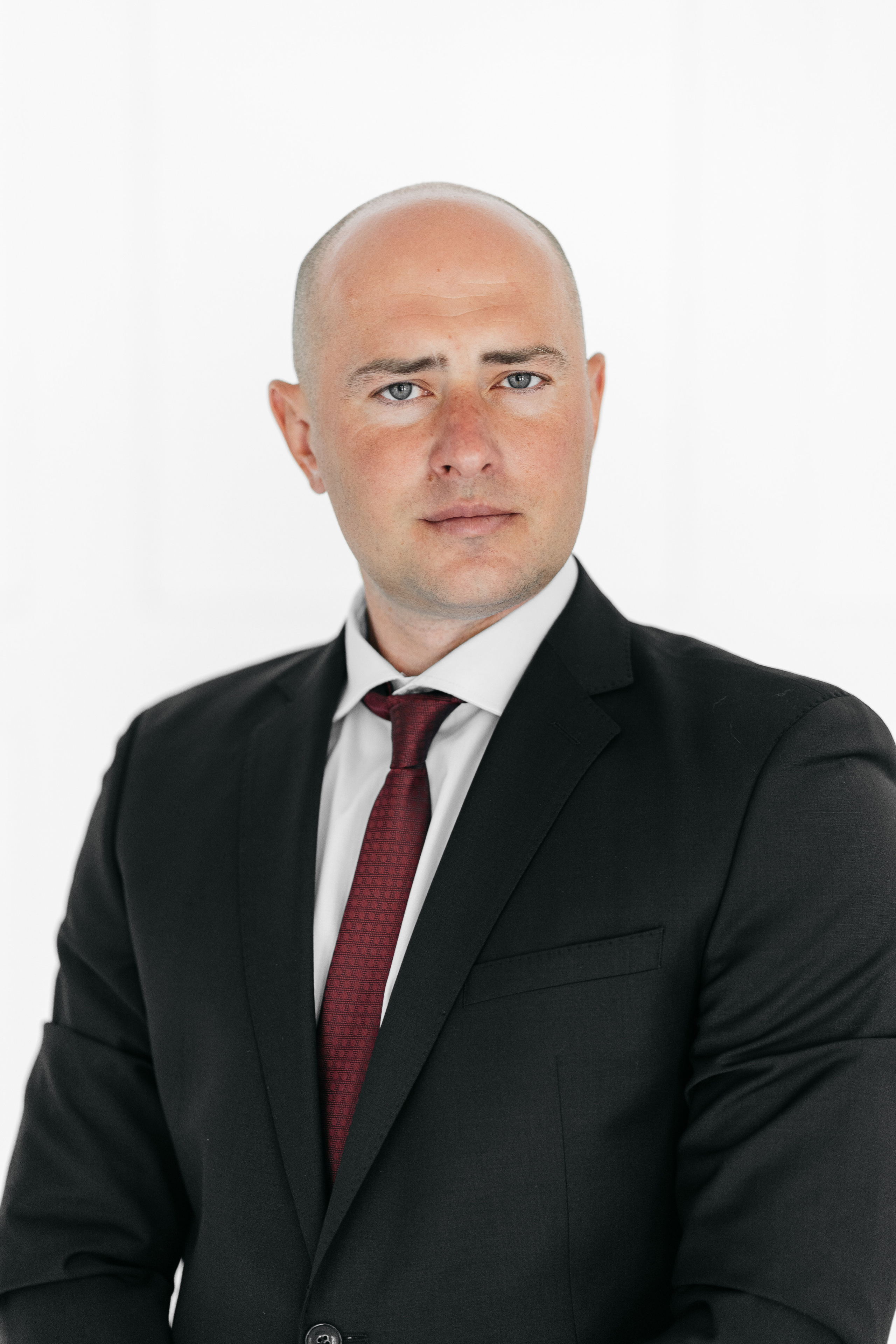 Деловой портрет для использования в предвыборной компании. Фотограф Олег Сотник