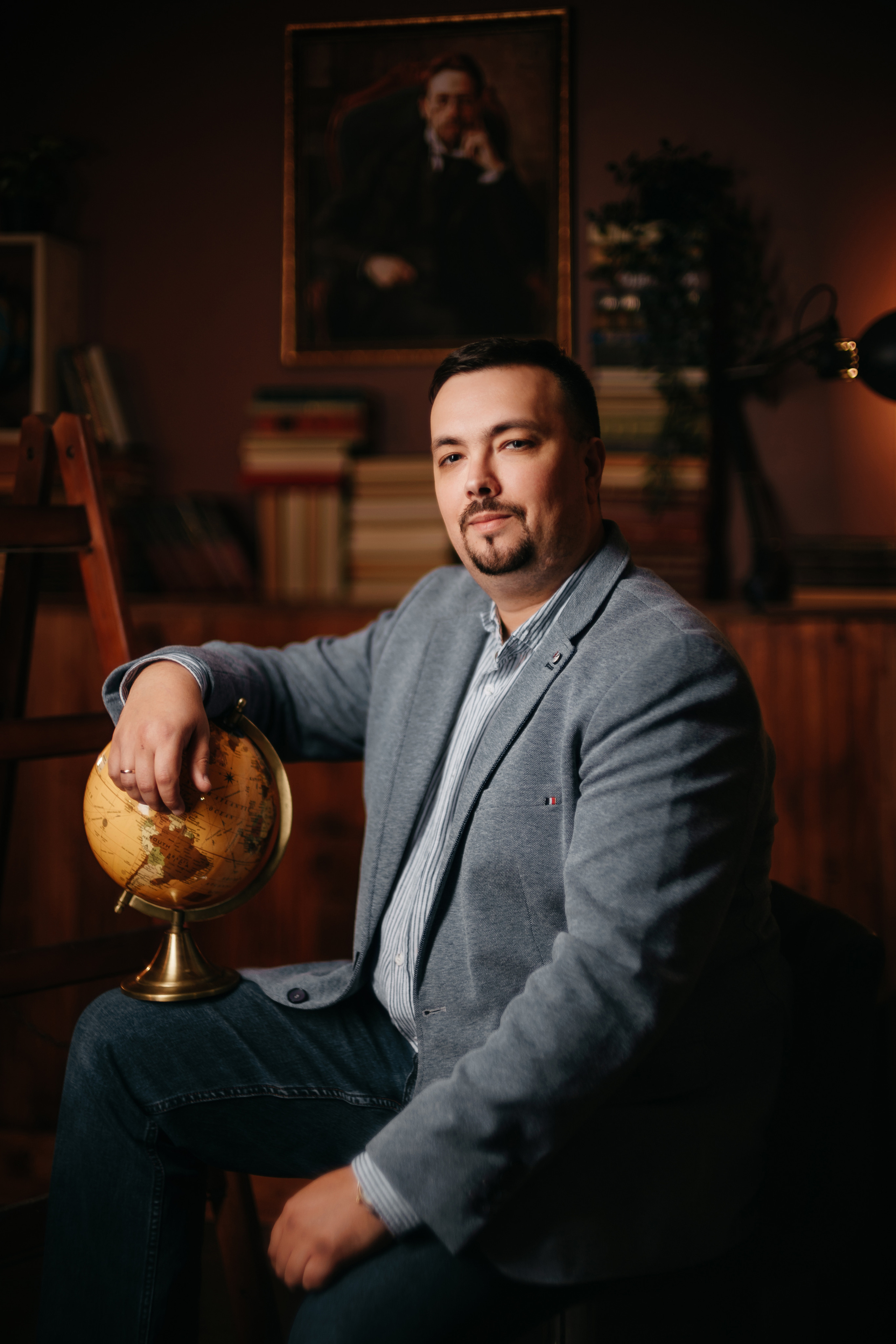 Деловой портрет для руководитель фотостудий. Фотограф Олег Сотник