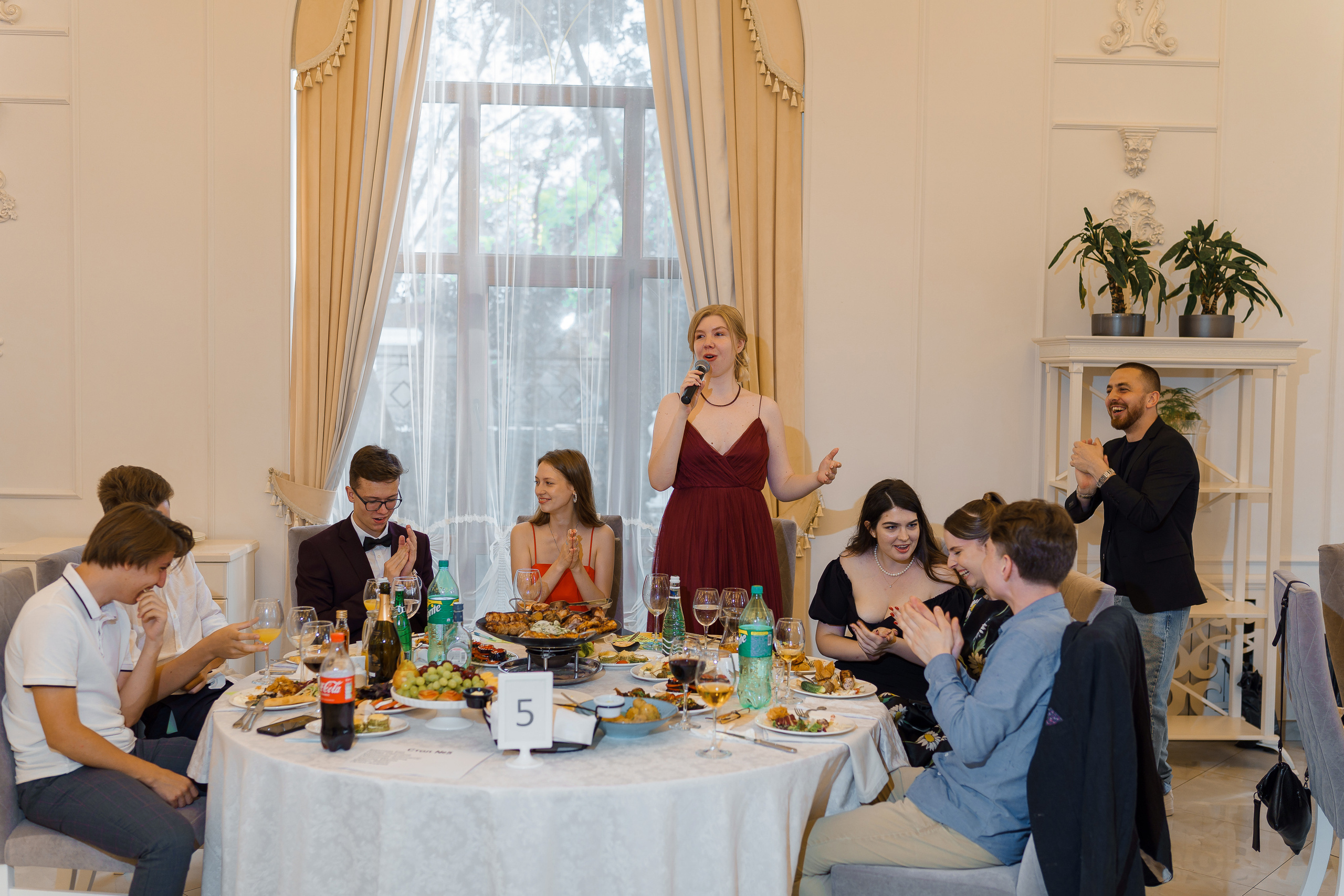 Выпускной в Усадьбе Голицына. Фотограф Олег Сотник