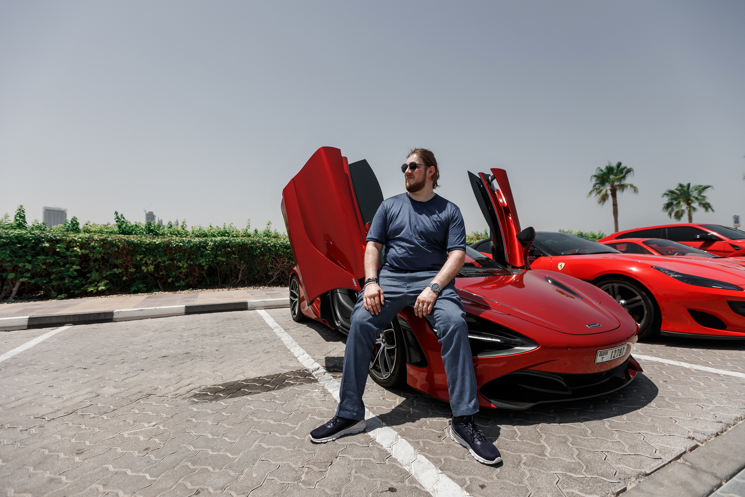 Дубай. Гонки на Ferrari. Фотограф Олег Сотник