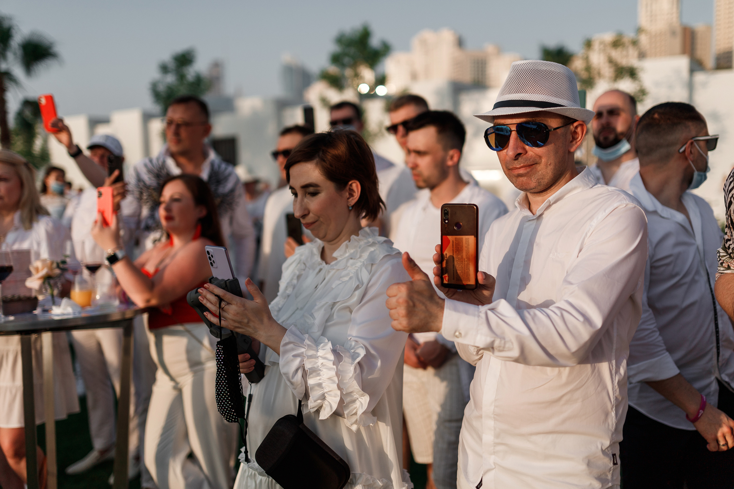 Дубай. Белая вечеринка. Фотограф Олег Сотник