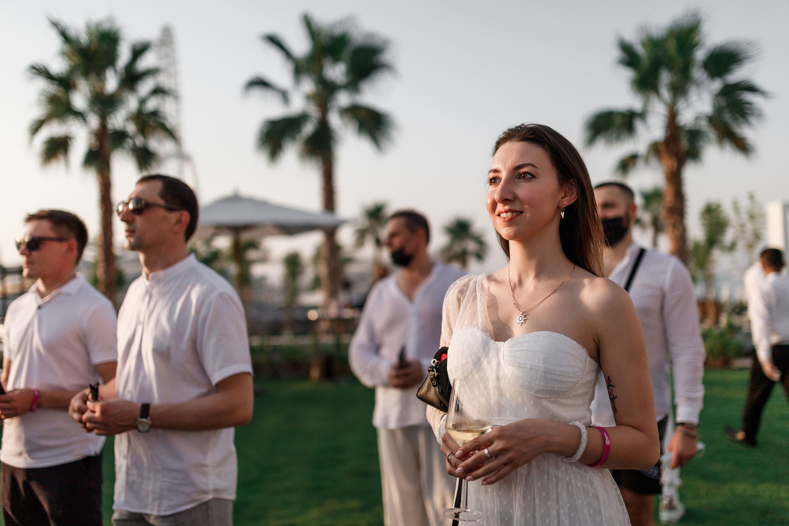 Дубай. Белая вечеринка. Фотограф Олег Сотник