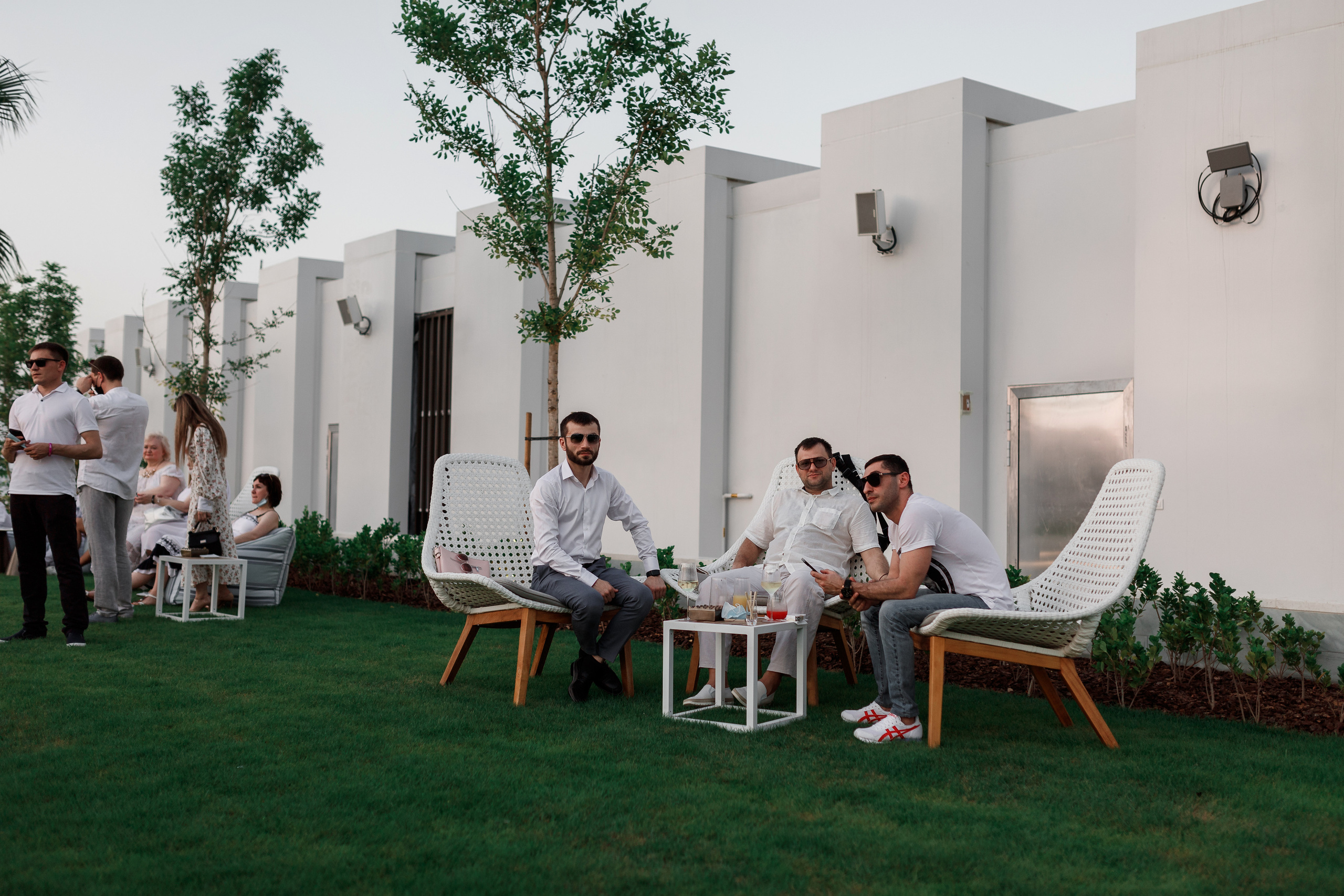 Дубай. Белая вечеринка. Фотограф Олег Сотник