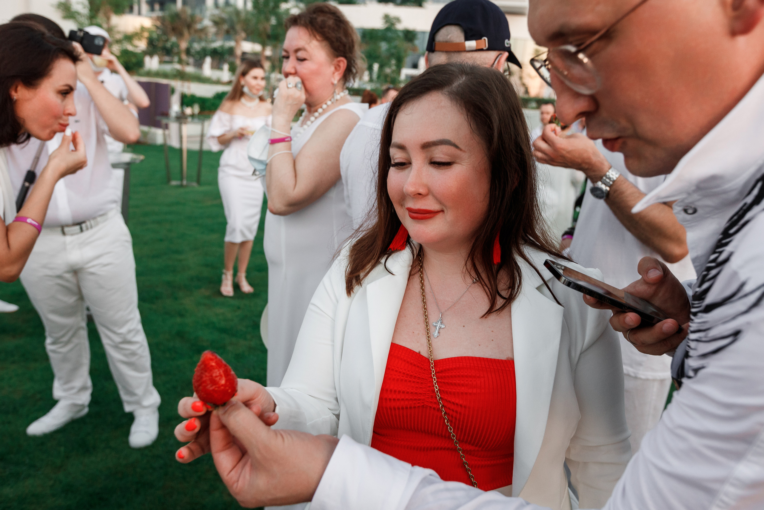 Дубай. Белая вечеринка. Фотограф Олег Сотник