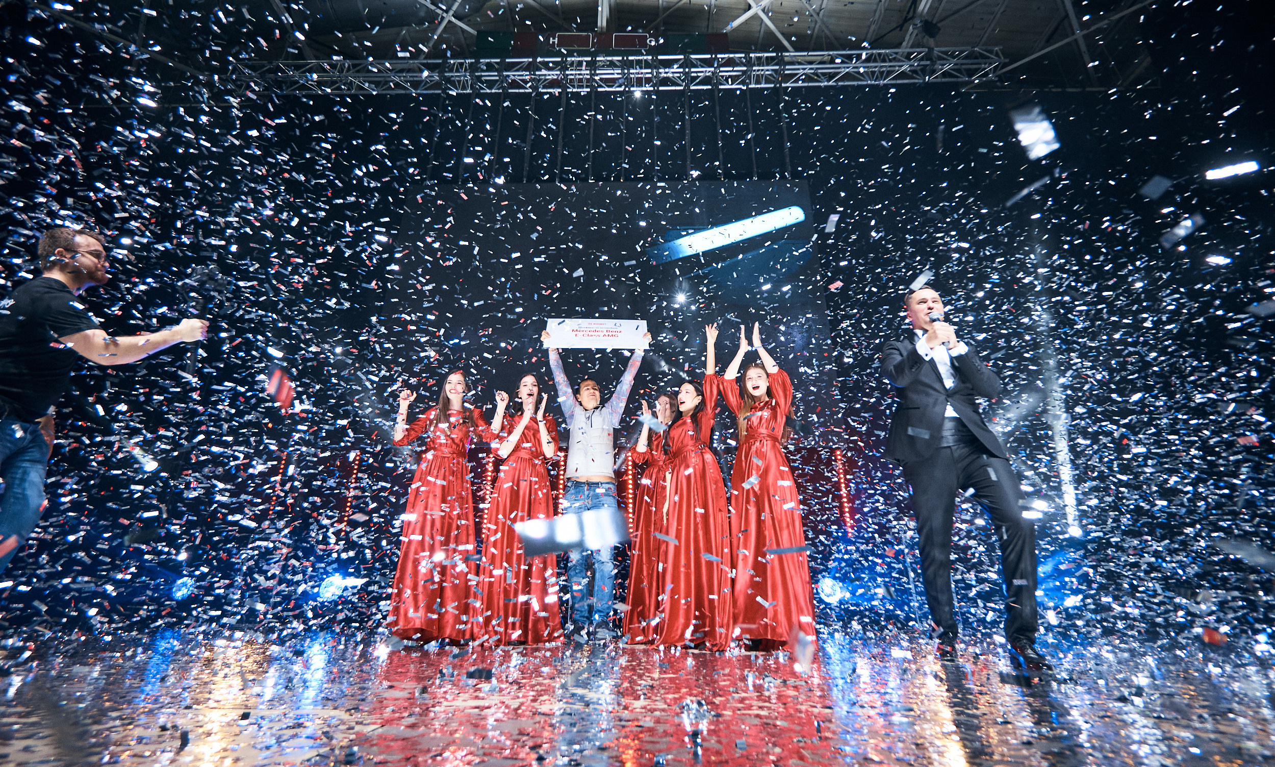 Фонбет 25 лет. Фотограф Олег Сотник