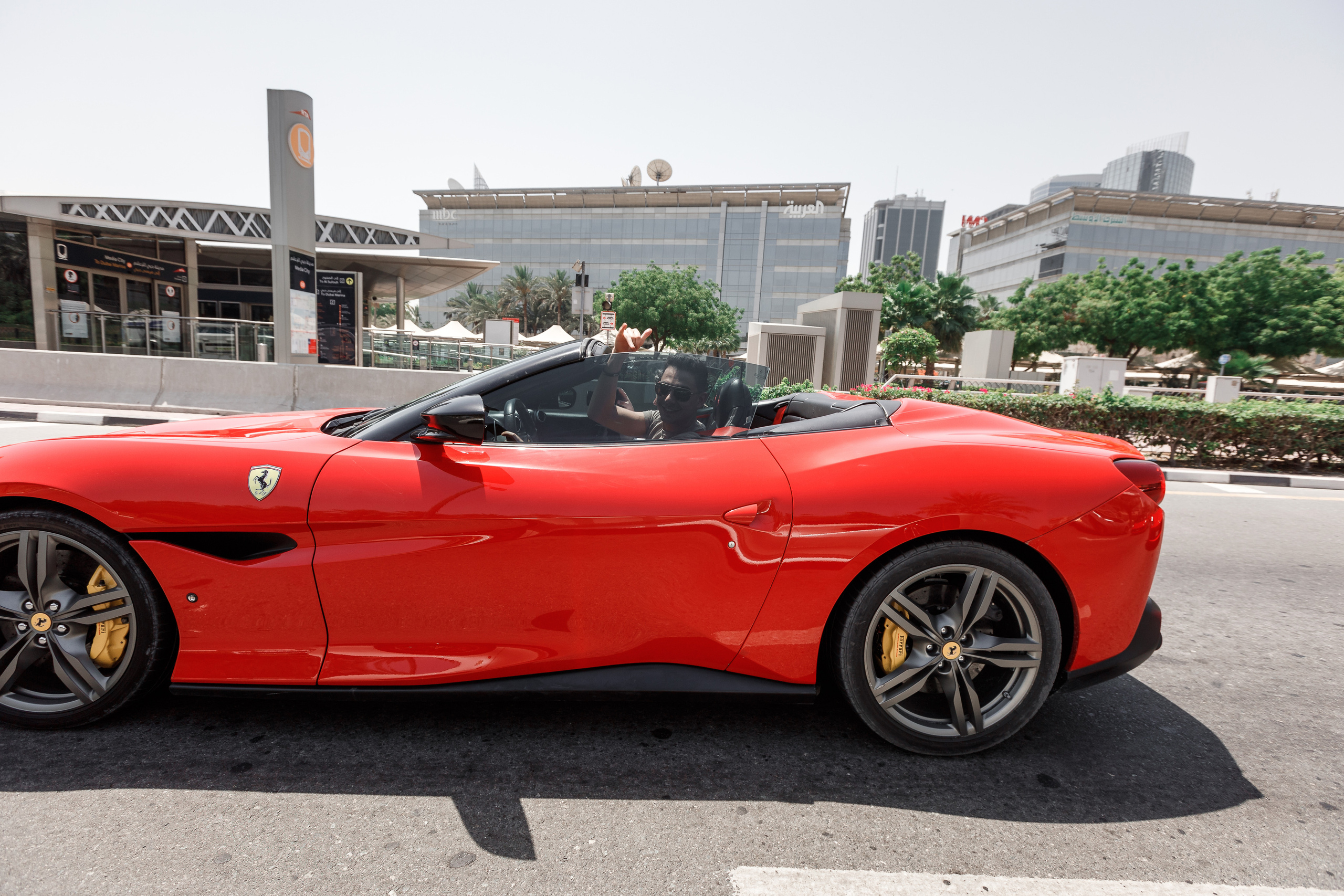 Дубай. Гонки на Ferrari. Фотограф Олег Сотник