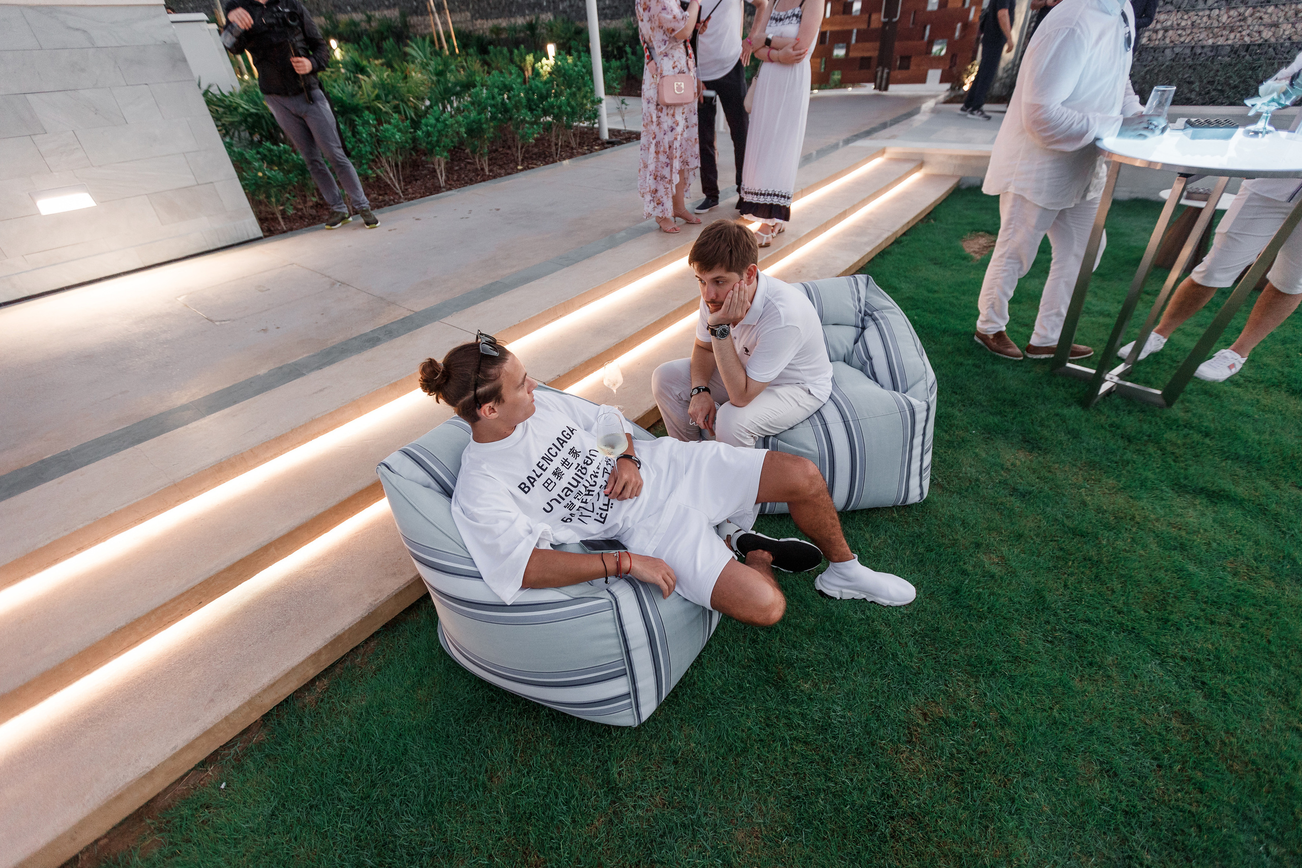 Дубай. Белая вечеринка. Фотограф Олег Сотник