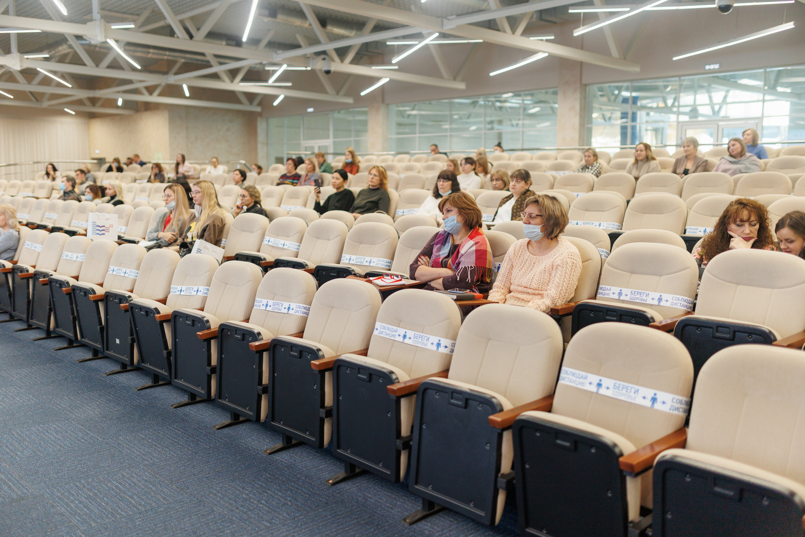 Конференция в Омске для Хатакон. Фотограф Олег Сотник