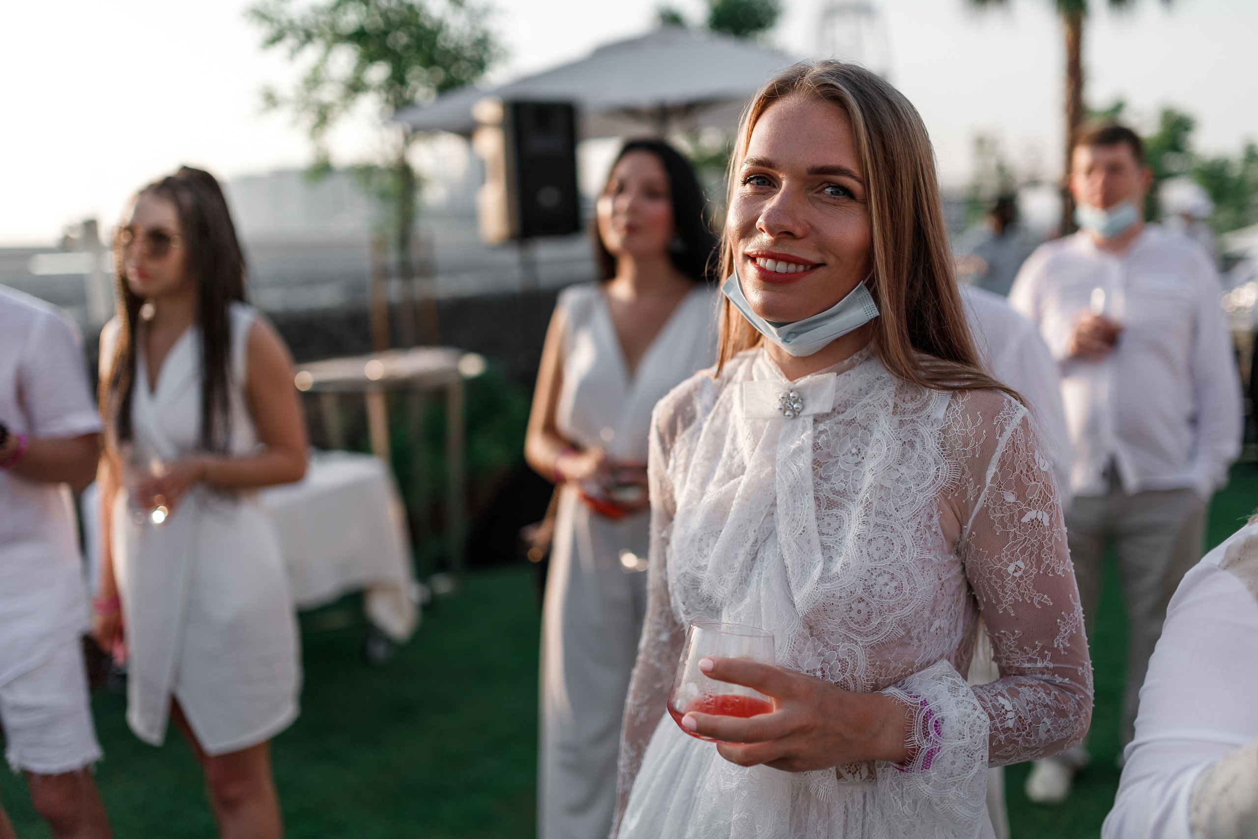 Дубай. Белая вечеринка. Фотограф Олег Сотник