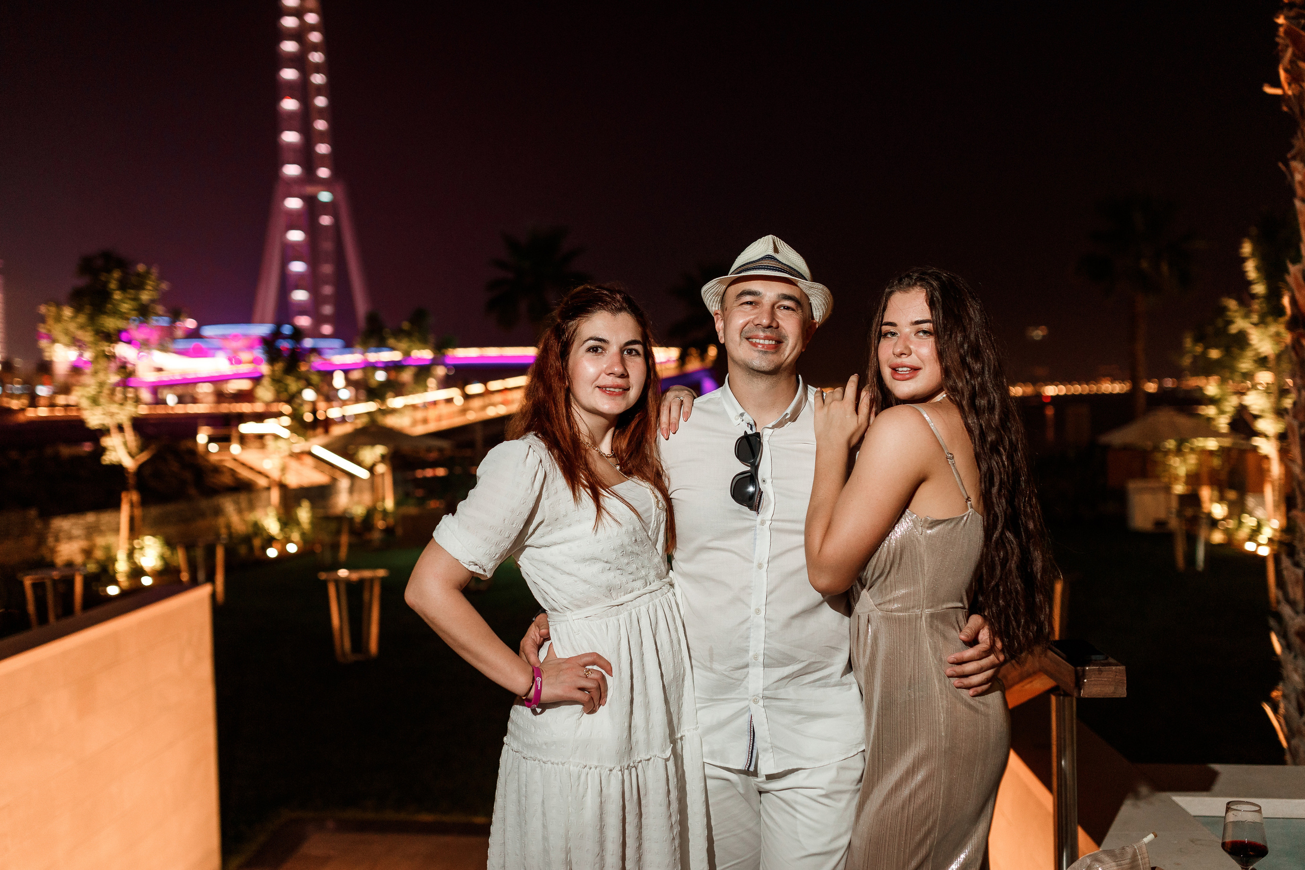 Дубай. Белая вечеринка. Фотограф Олег Сотник