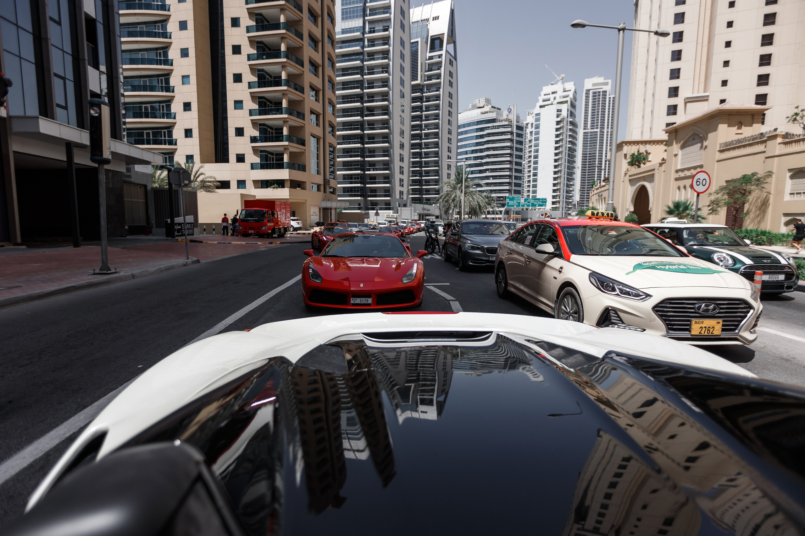 Дубай. Гонки на Ferrari. Фотограф Олег Сотник