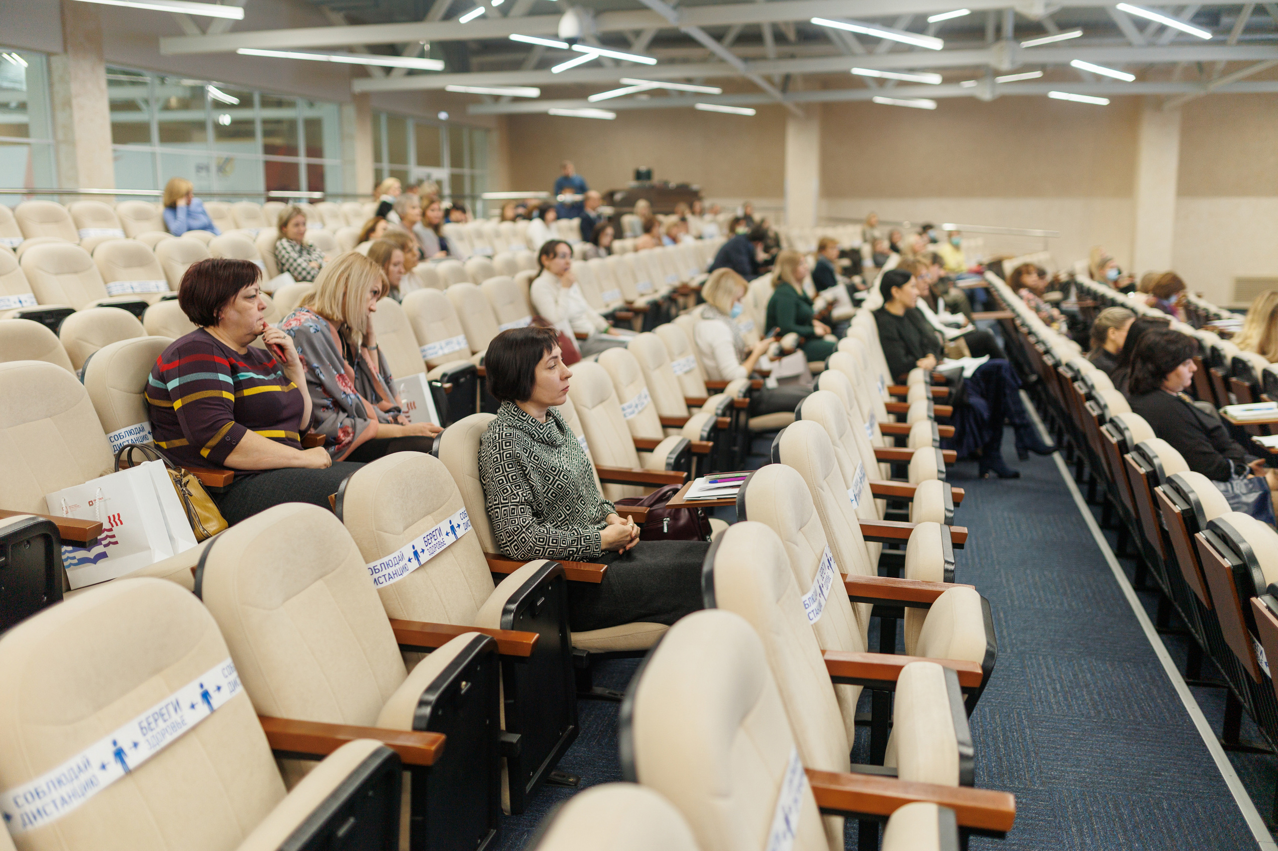 Конференция в Омске для Хатакон. Фотограф Олег Сотник