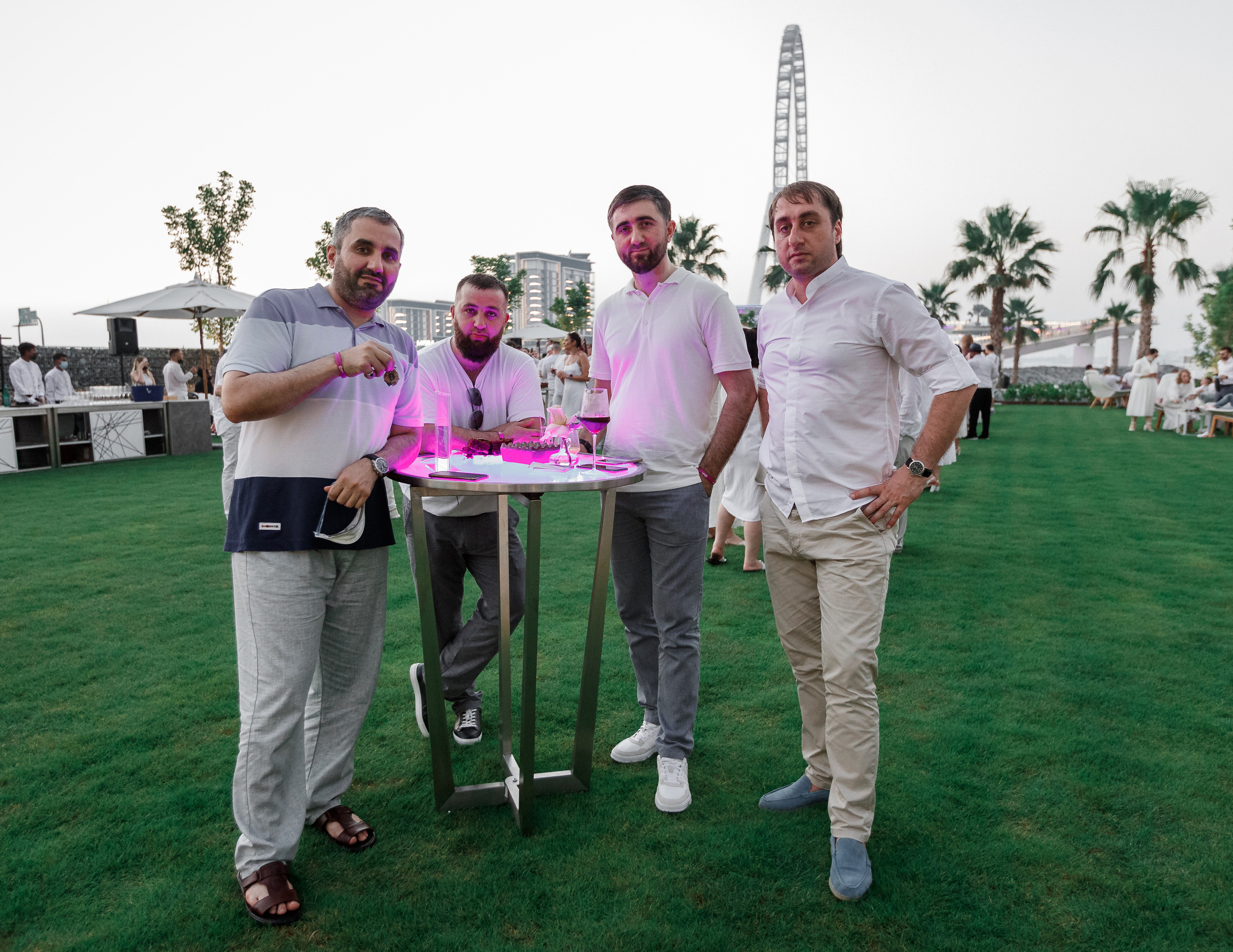 Дубай. Белая вечеринка. Фотограф Олег Сотник