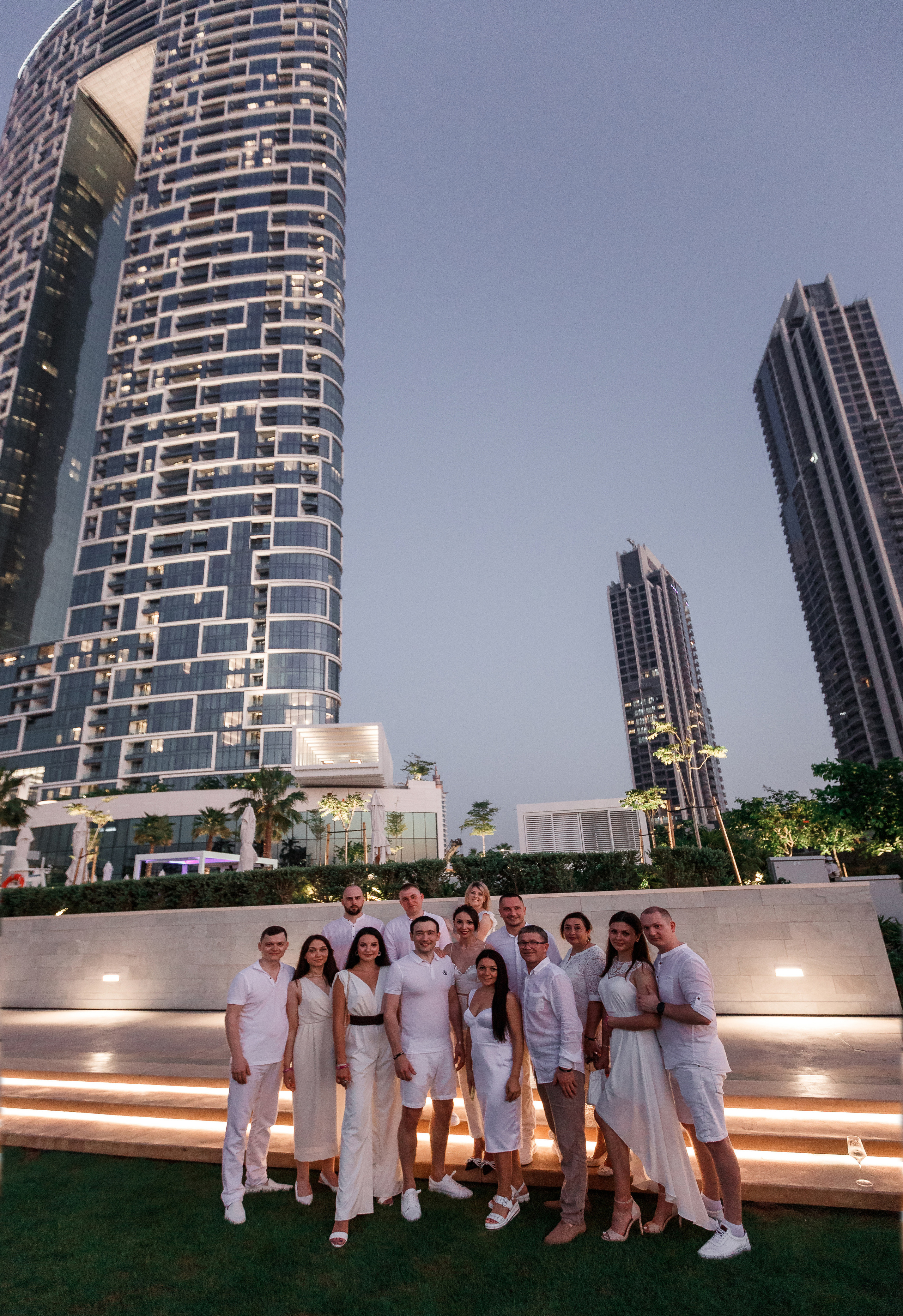 Дубай. Белая вечеринка. Фотограф Олег Сотник