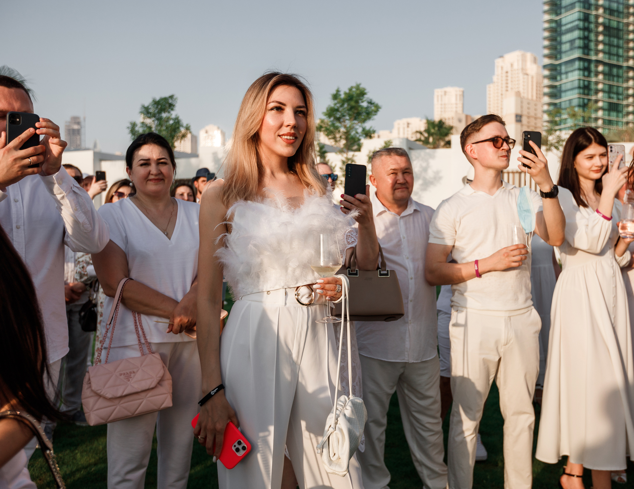 Дубай. Белая вечеринка. Фотограф Олег Сотник