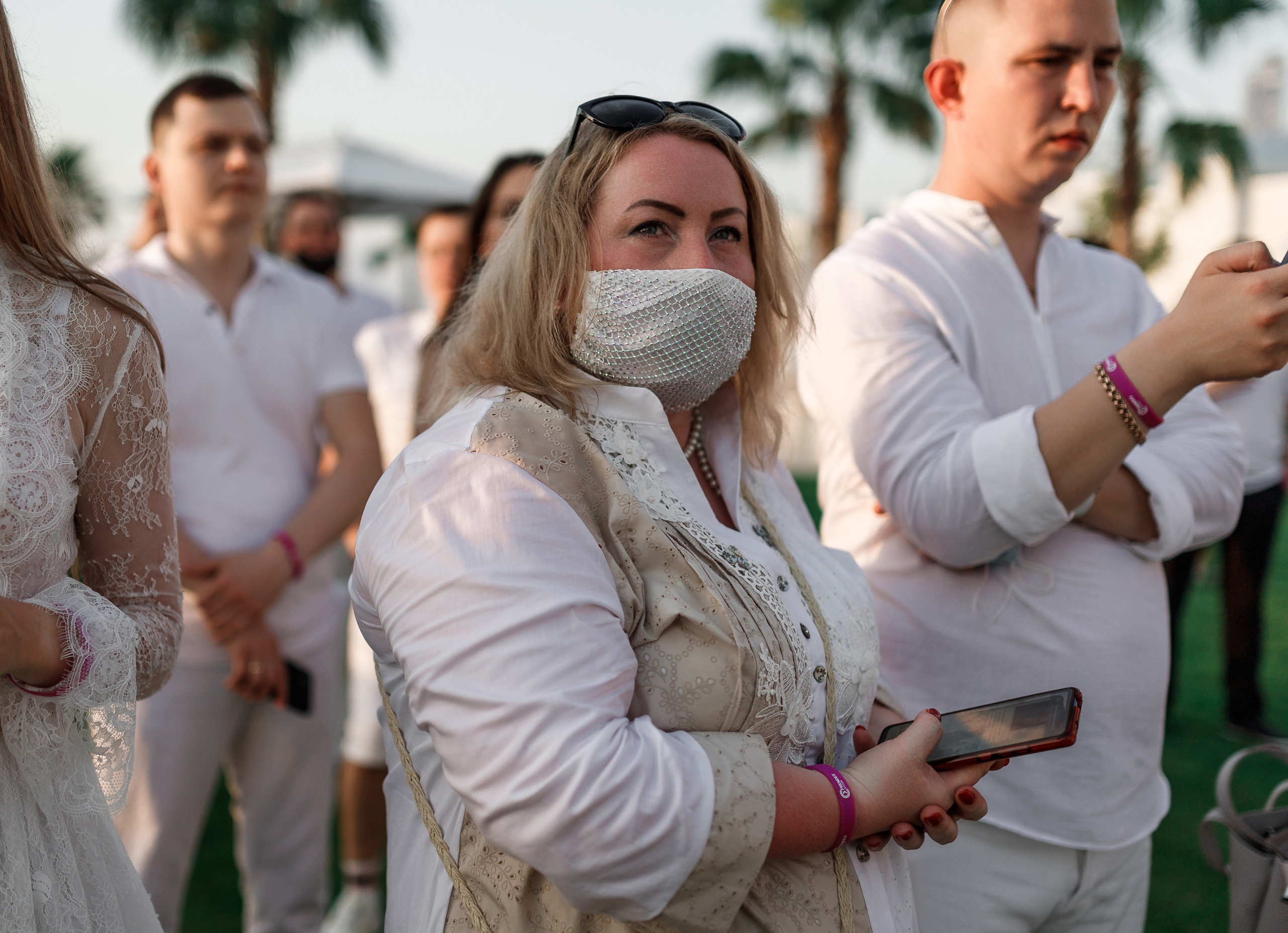 Дубай. Белая вечеринка. Фотограф Олег Сотник