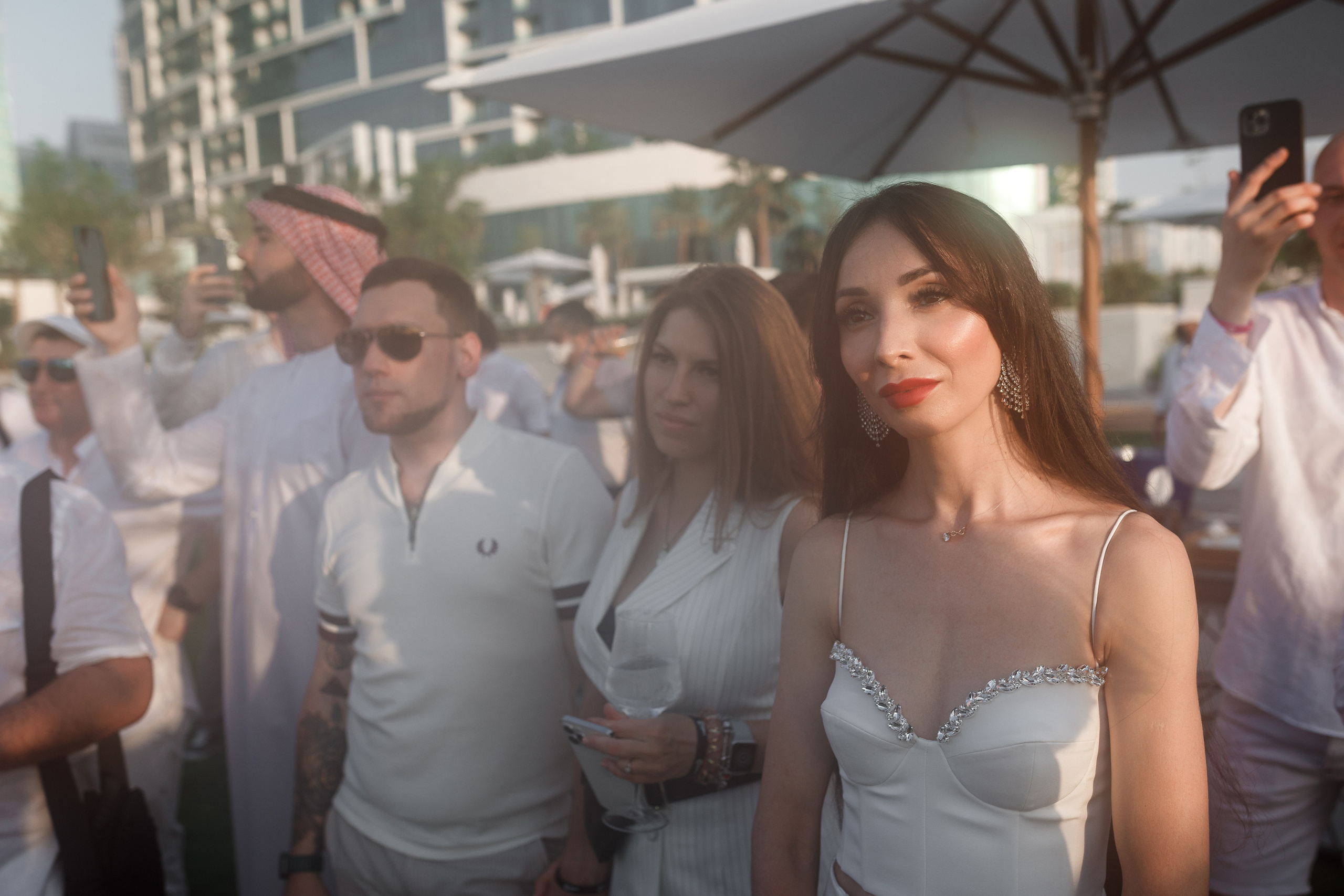 Дубай. Белая вечеринка. Фотограф Олег Сотник
