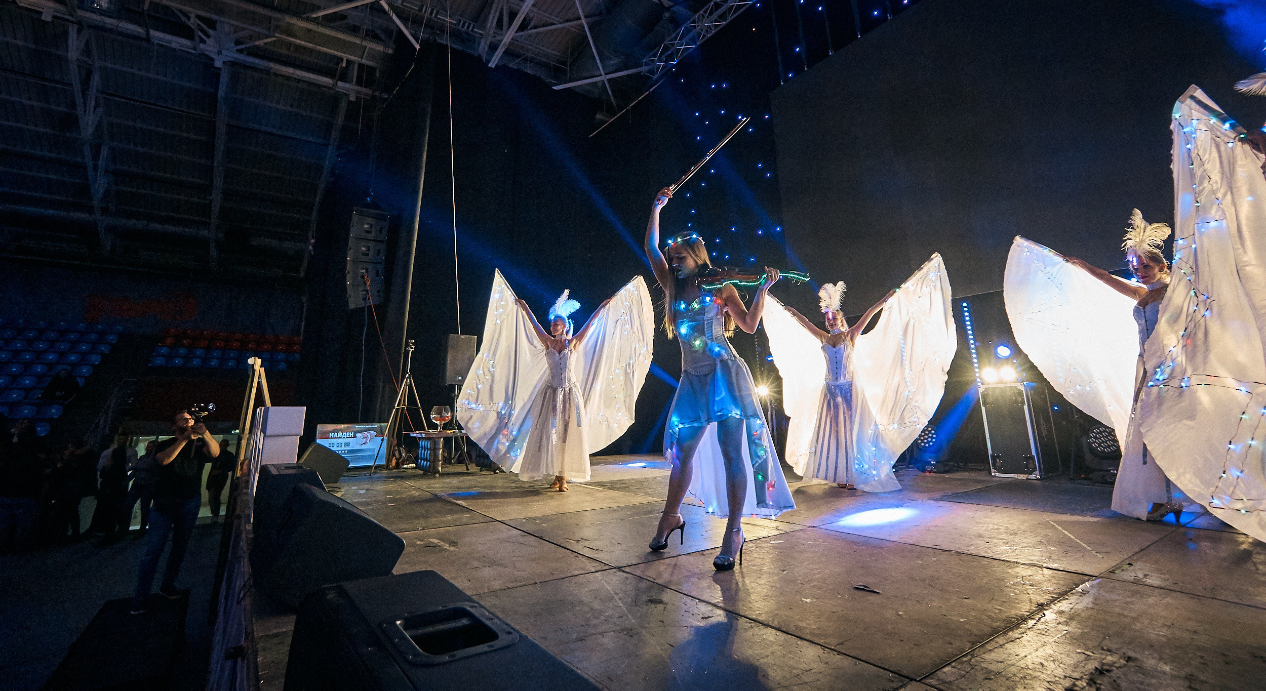 Фонбет 25 лет. Фотограф Олег Сотник