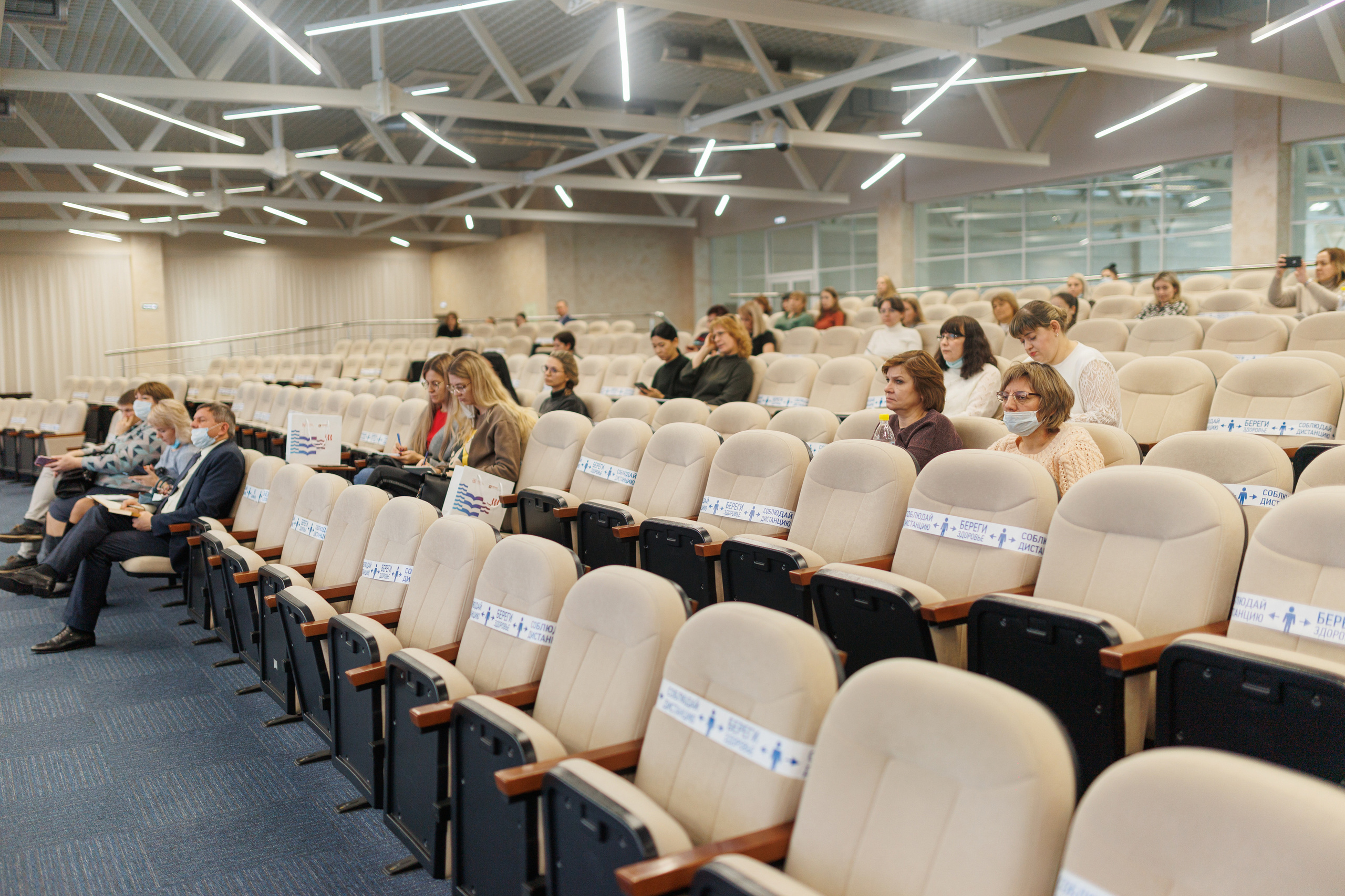 Конференция в Омске для Хатакон. Фотограф Олег Сотник