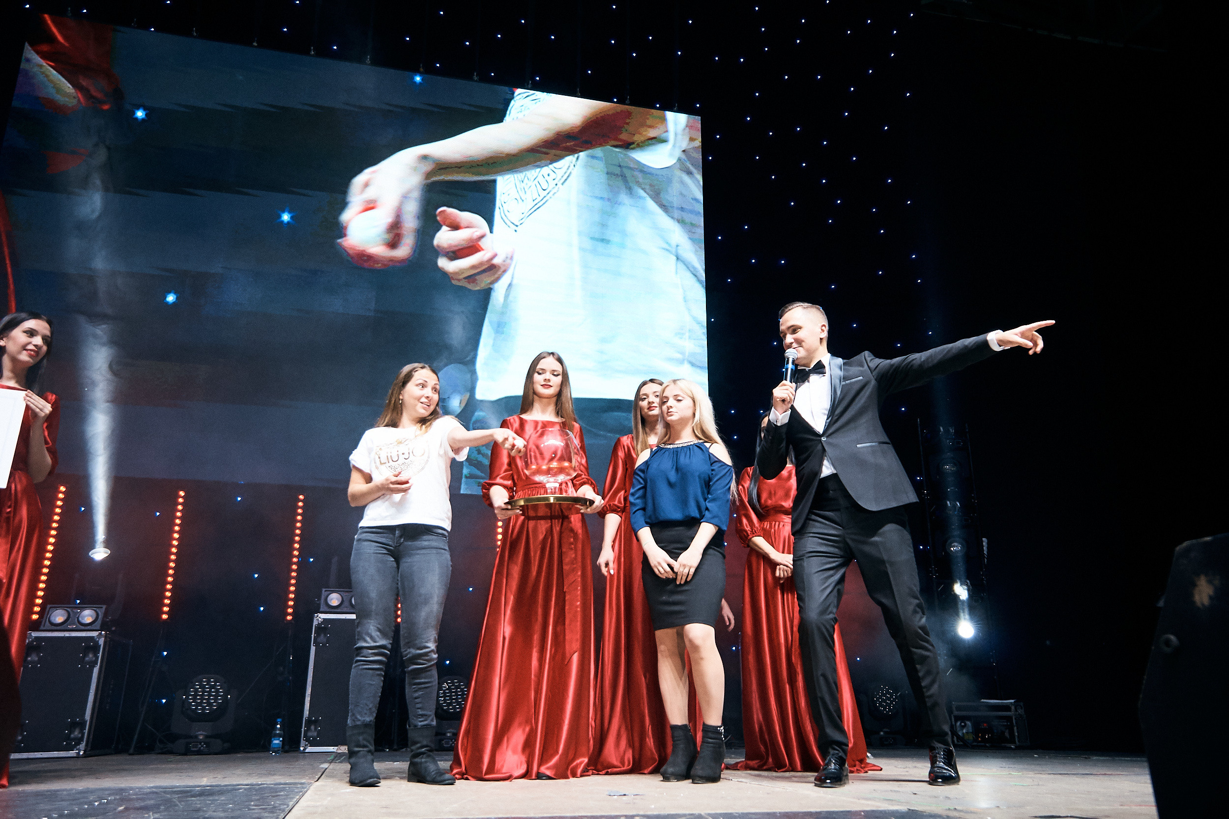 Фонбет 25 лет. Фотограф Олег Сотник