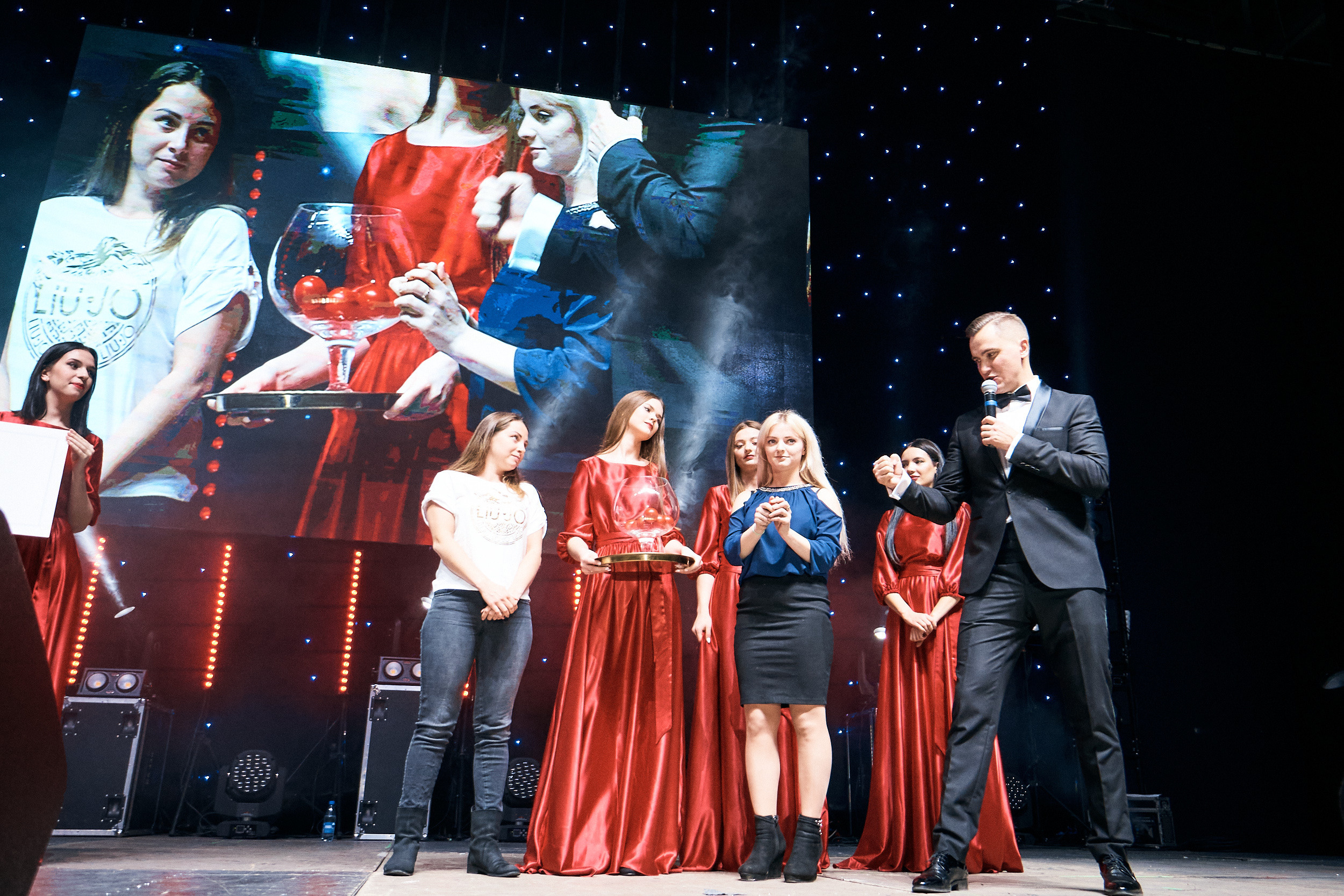 Фонбет 25 лет. Фотограф Олег Сотник